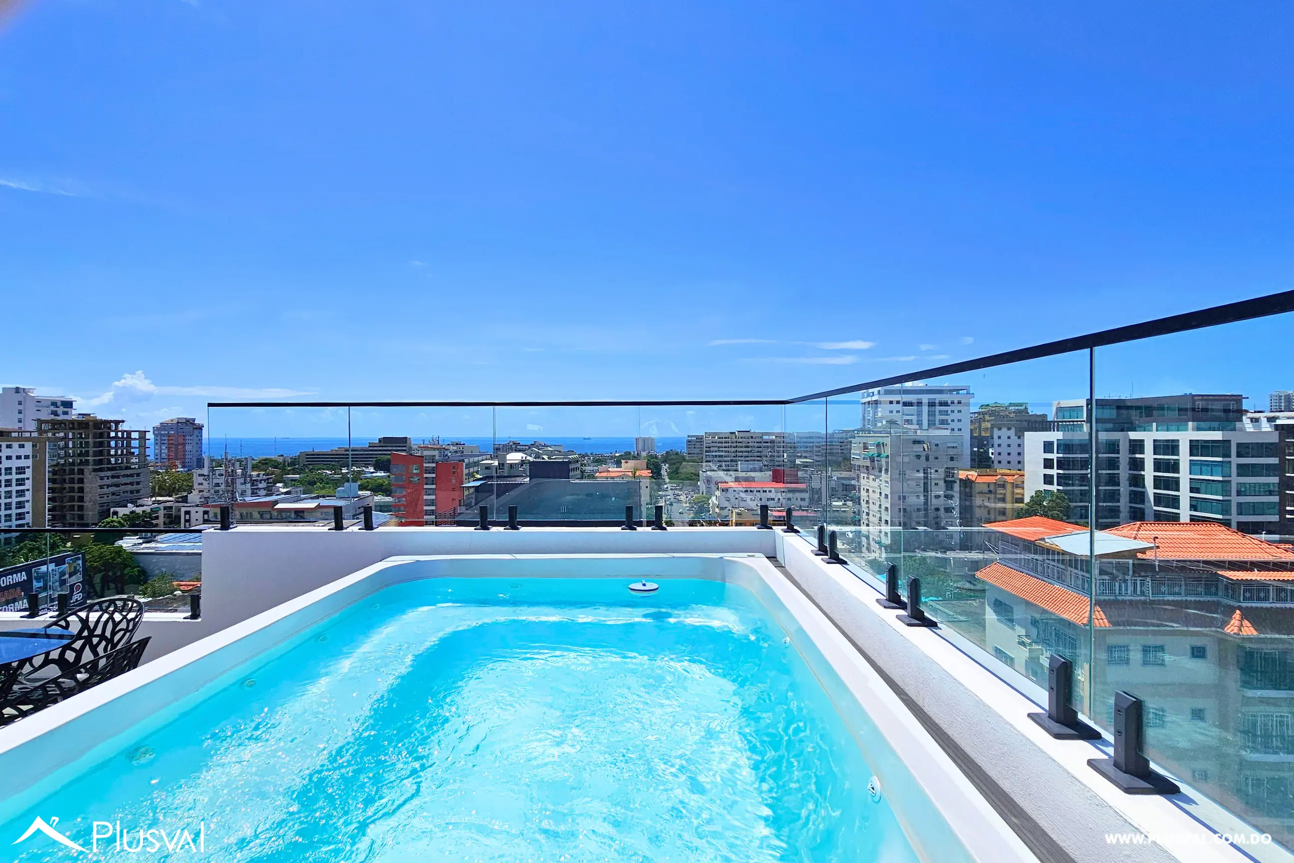 Apartamento a estrenar en Bella Vista, con areas sociales en el Rooftop. 460148