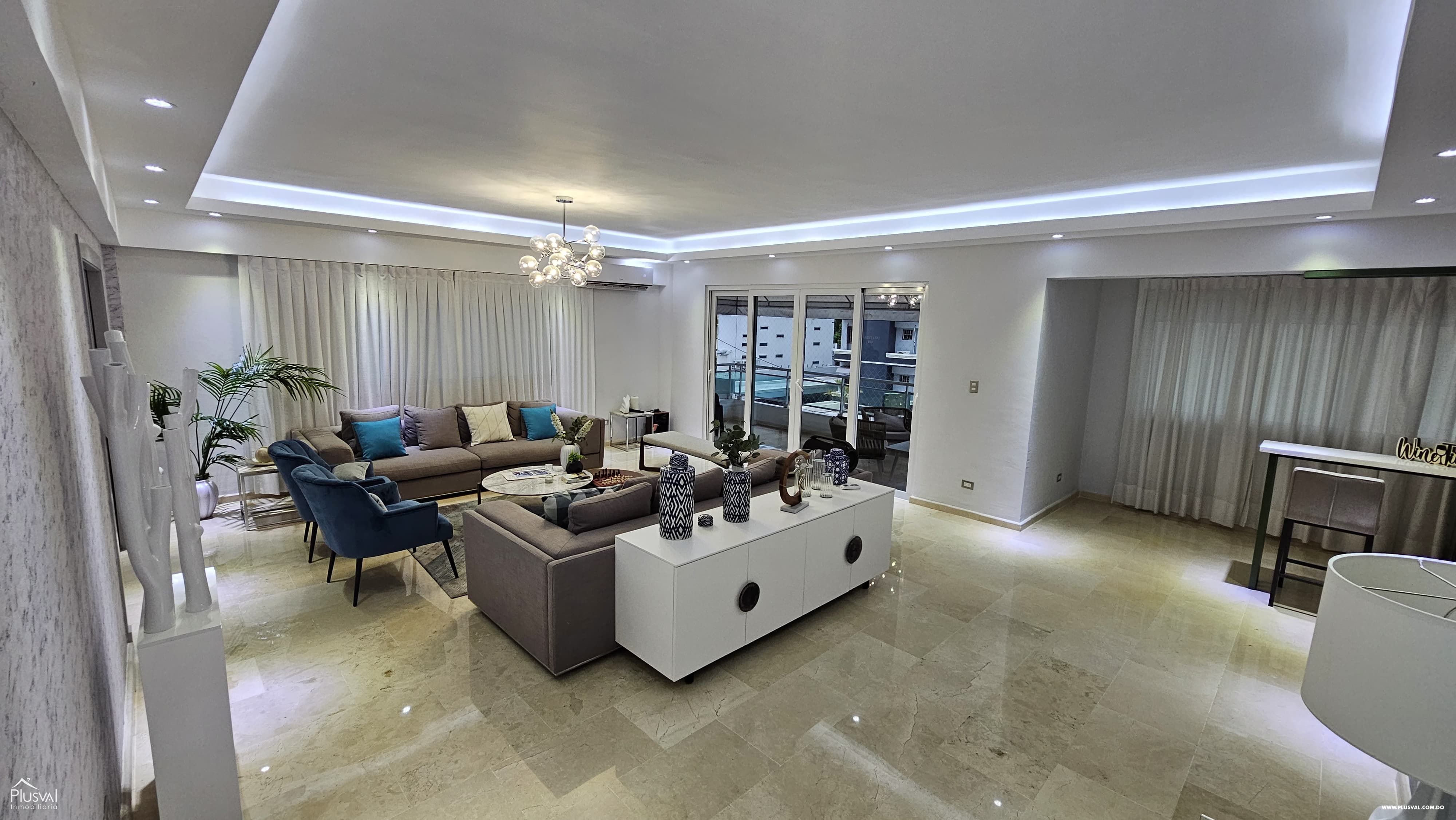Apartamento Amueblado en Alquiler en Evaristo Morales 320212