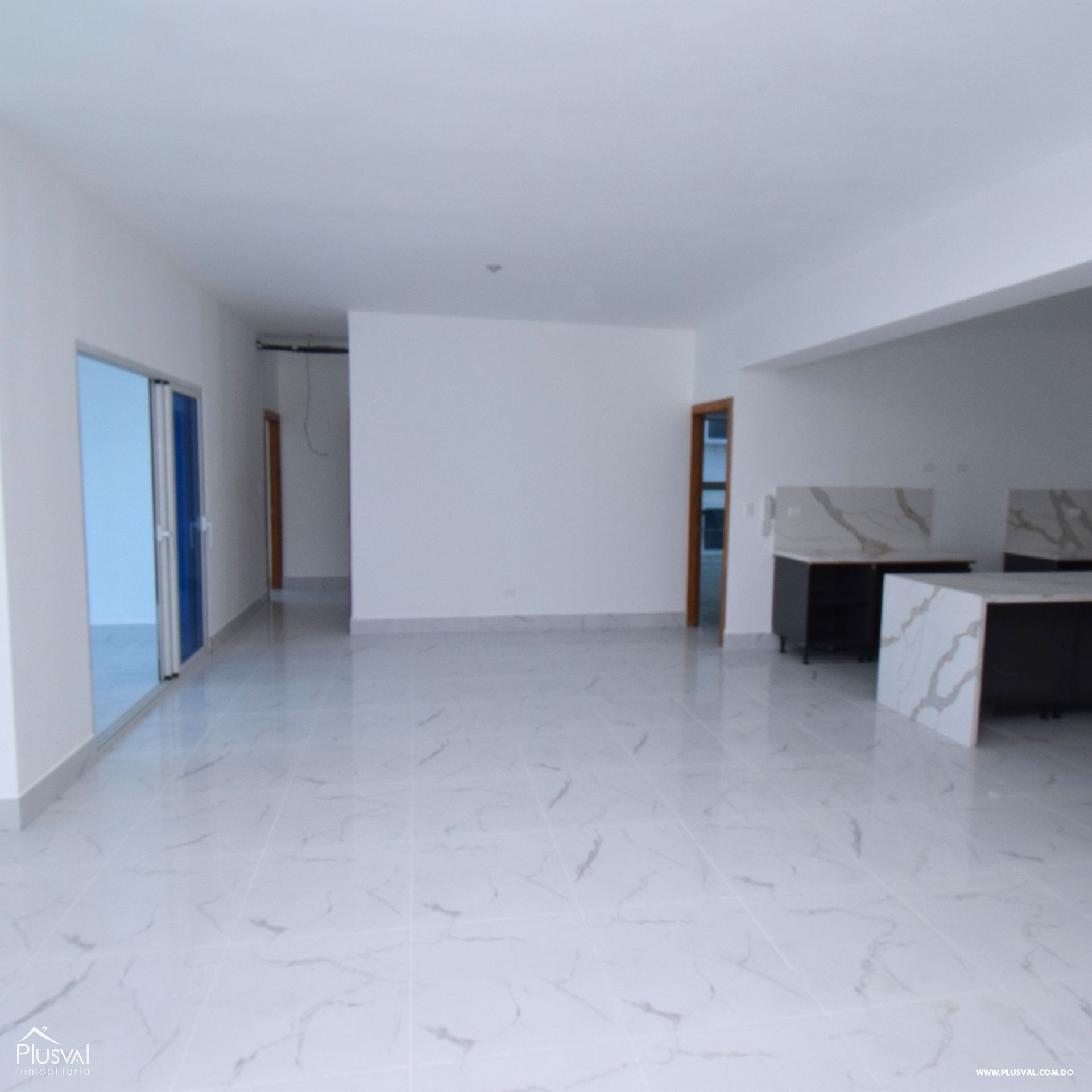 Lujosa Torre en Bella Vista, en la Av. Sarasota 426585