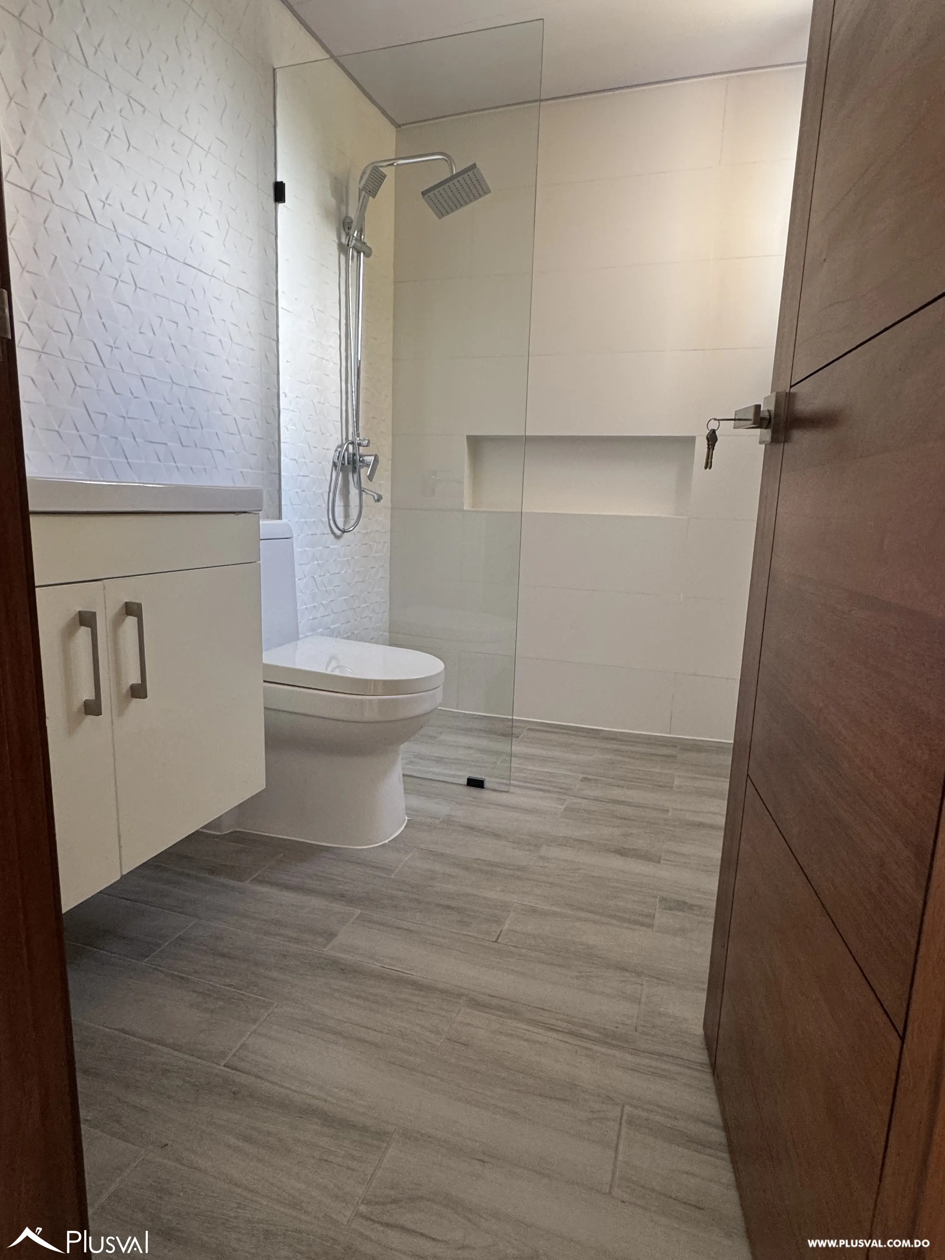 Amplio y Moderno Apartamento en Venta Ubicado en Zona Céntrica de Santiago 508455