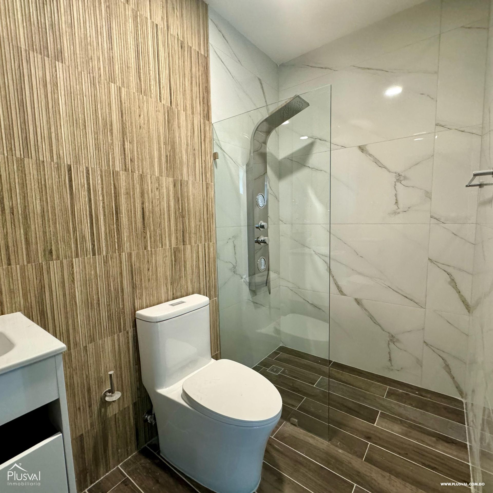 Moderno y exclusivo apartamento ubicado en el piso 7 de una torre residencial en el polígono central de la ciudad 417015