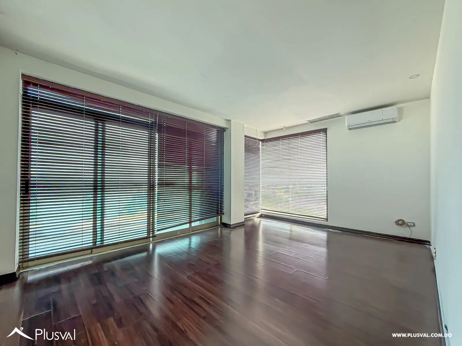 Penthouse Exclusivo en alquiler con Piscina Privada y Terraza en La Esperilla 458902