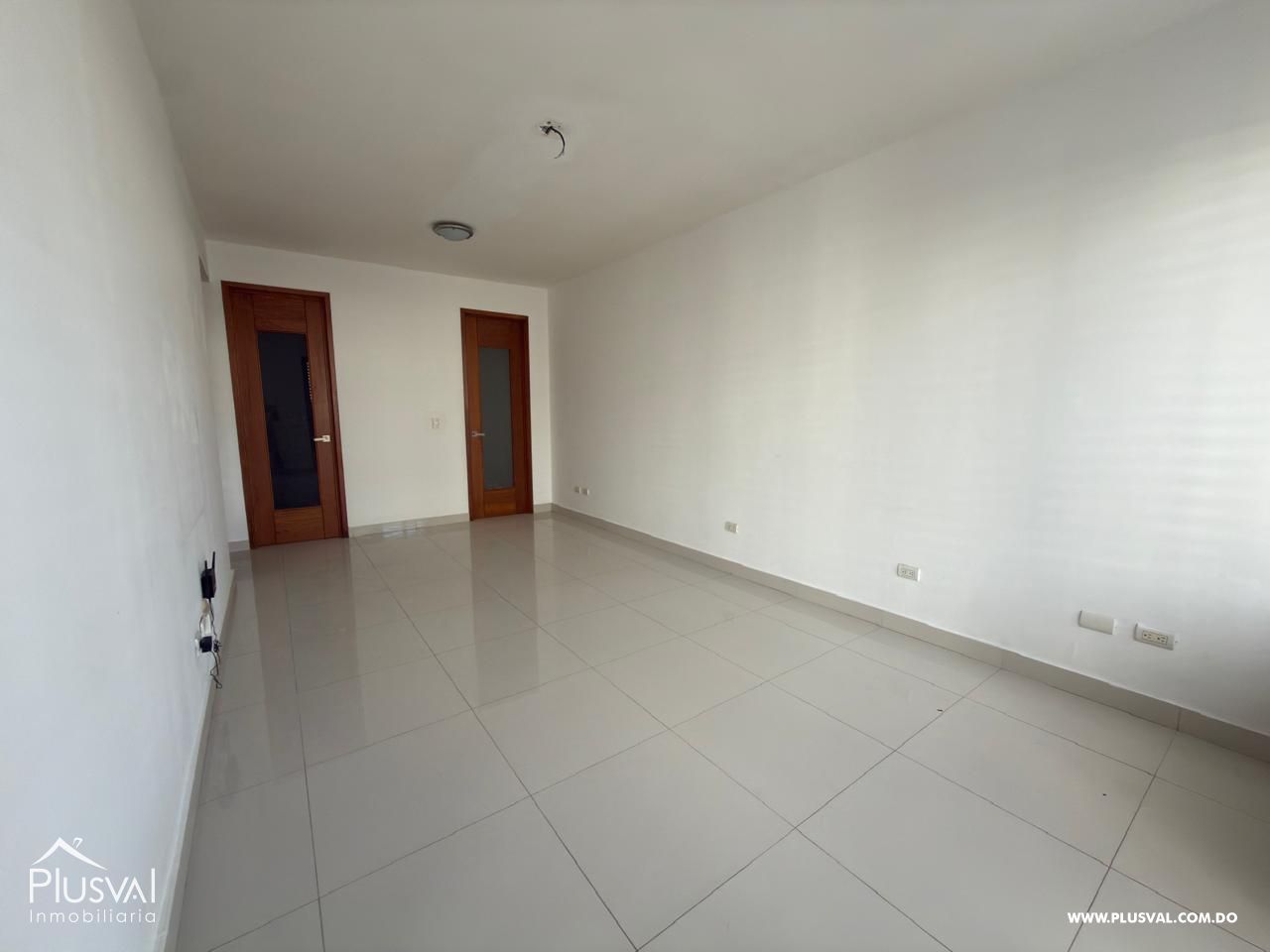 Alquiler en moderna torre en Evaristo Morales 481894