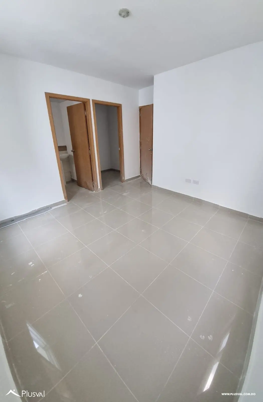 Apartamentos en la Jacobo Majluta con excelente área social 483893