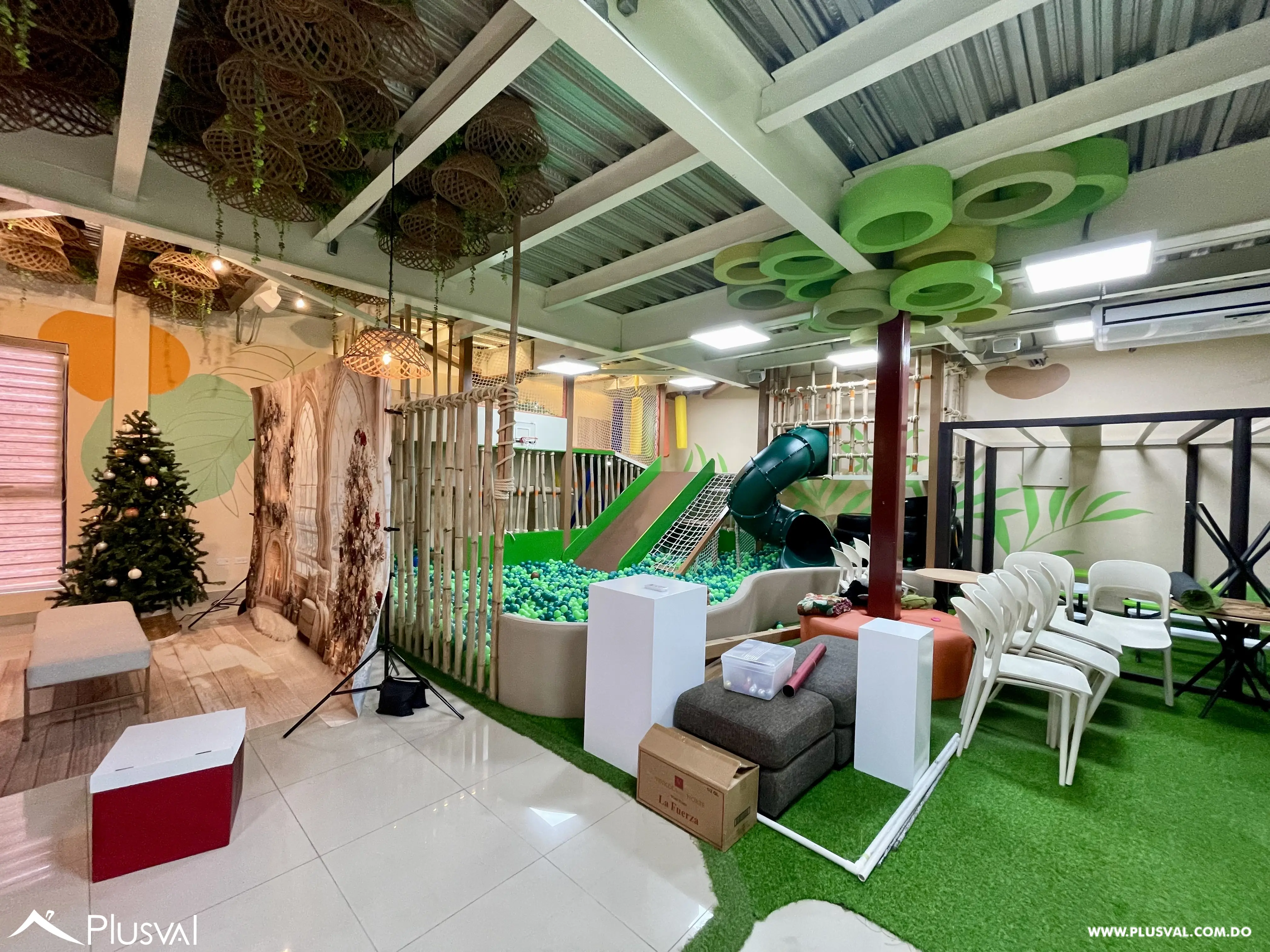 Local Comercial en Arroyo Hondo Viejo 472650