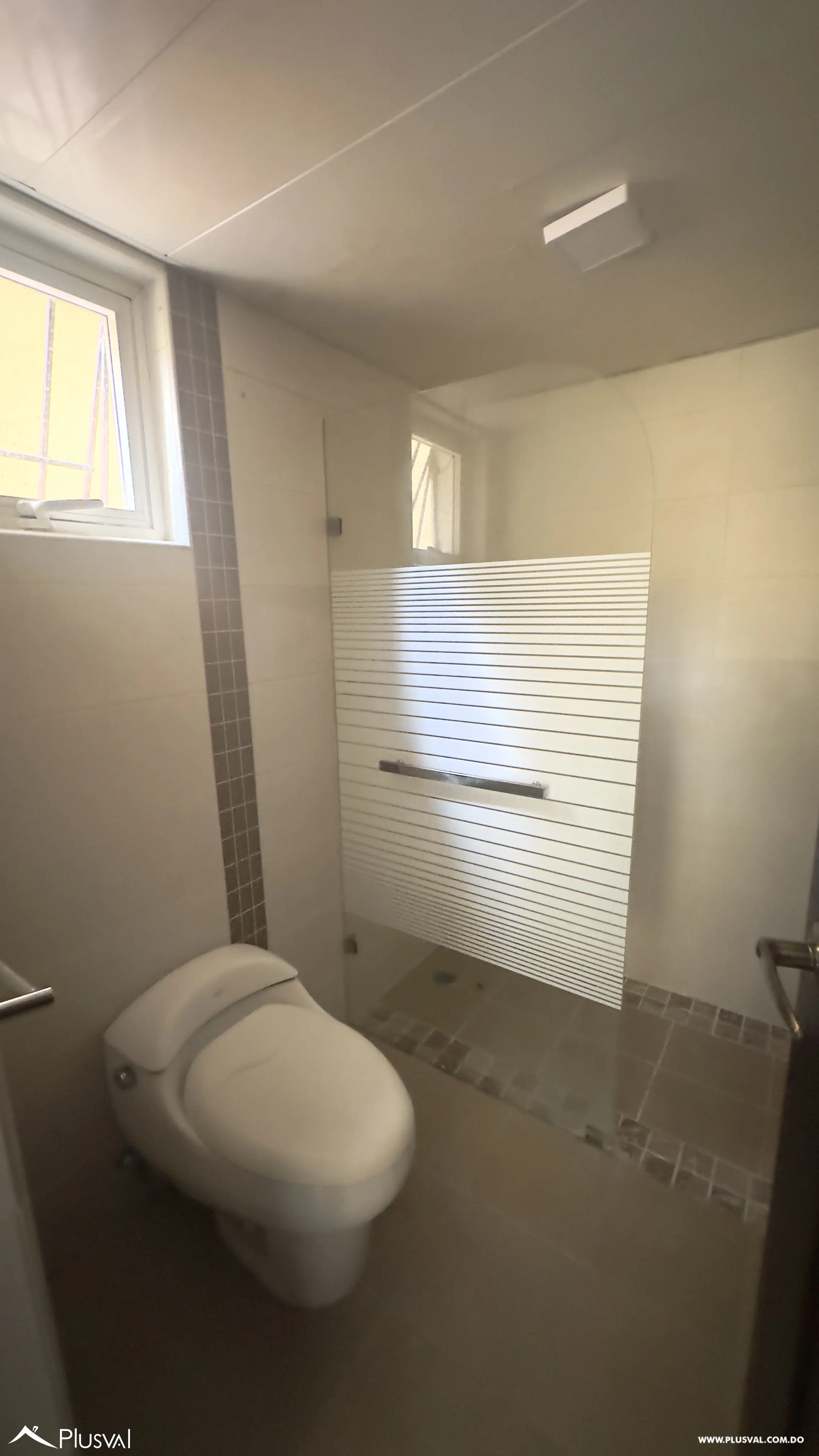 Apartamento tipo casa de 3 habitaciones con 2 niveles 492625