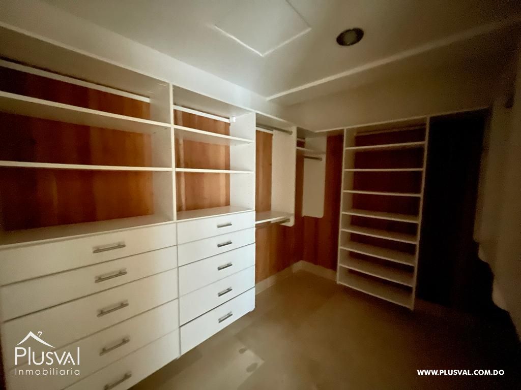Lujoso, amplio y ventilado apartamento en alquiler en Piantini 253752