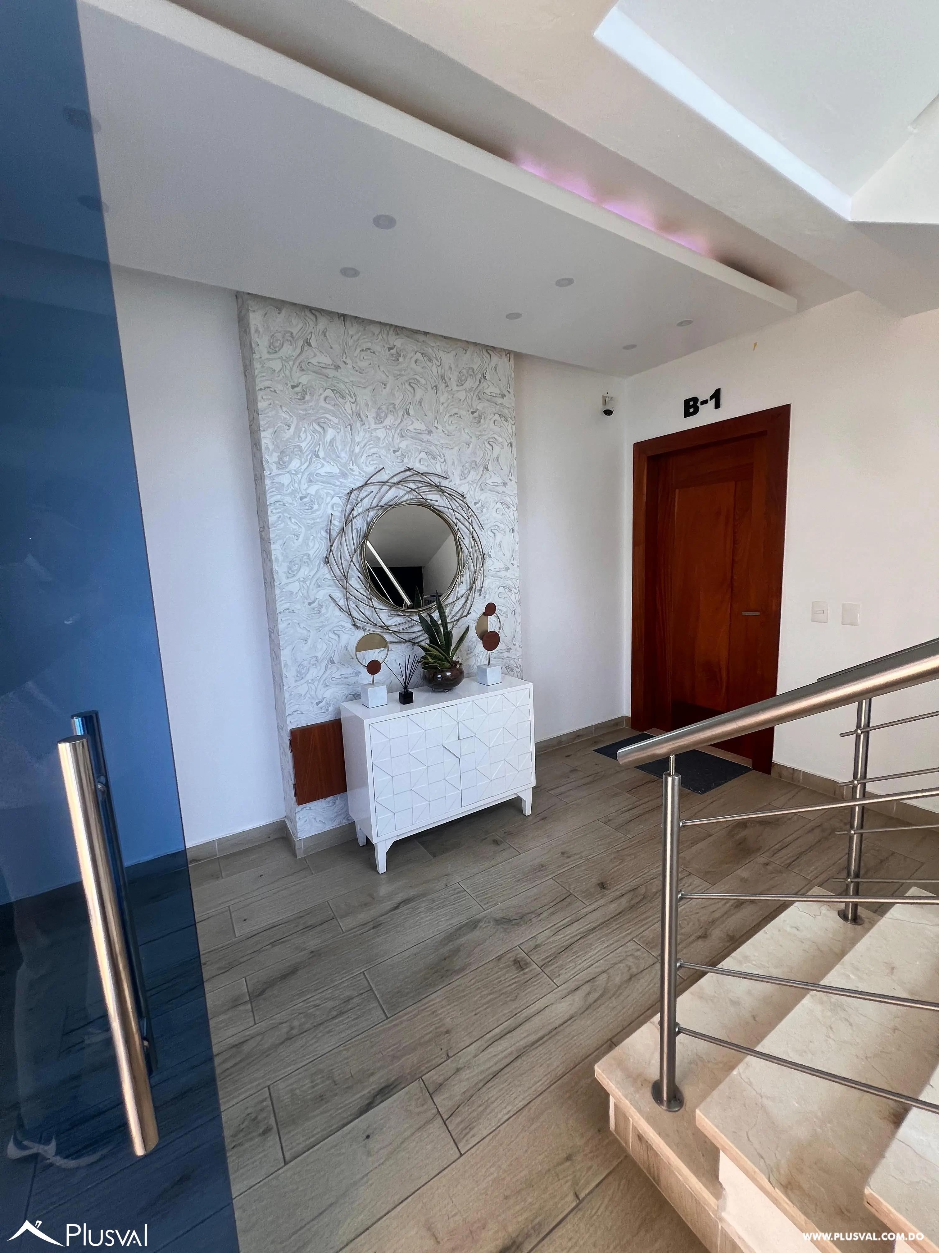 Amplio apartamento en renta con patio en los Cerros De Gurabo 461778