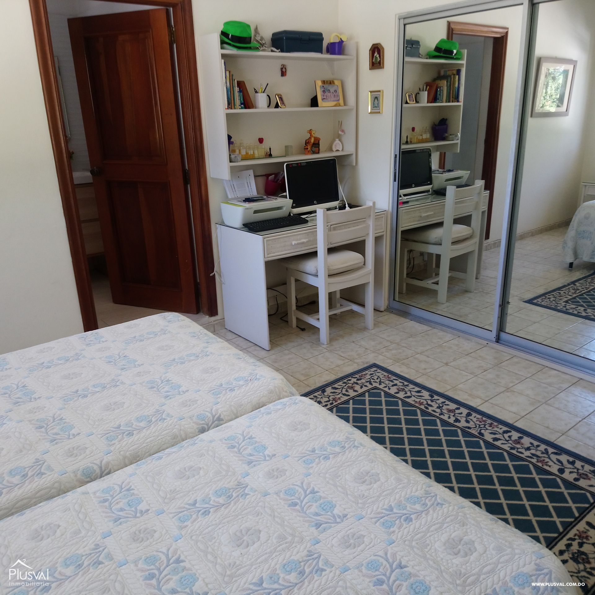 Se Vende Amplia Casa en Arroyo Hondo 420743