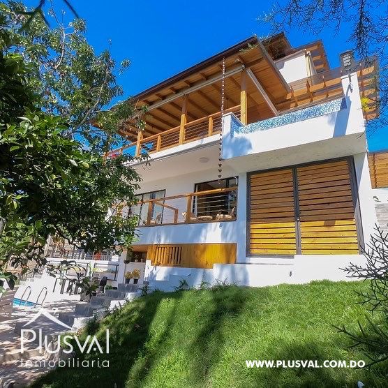 Hermosa Villa de venta en Jarabacoa con vista a la Montaña 366631