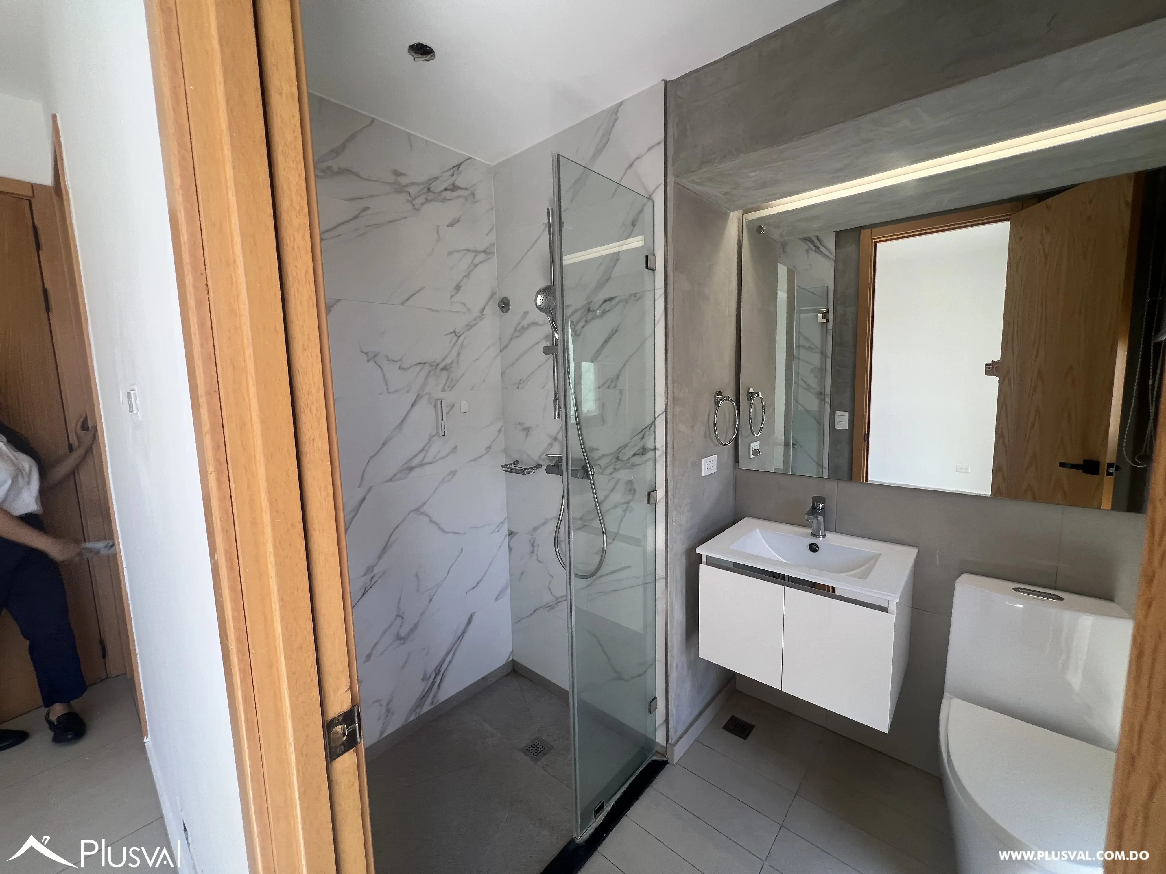 Apartamento en alquiler en Evaristo Morales. 470225