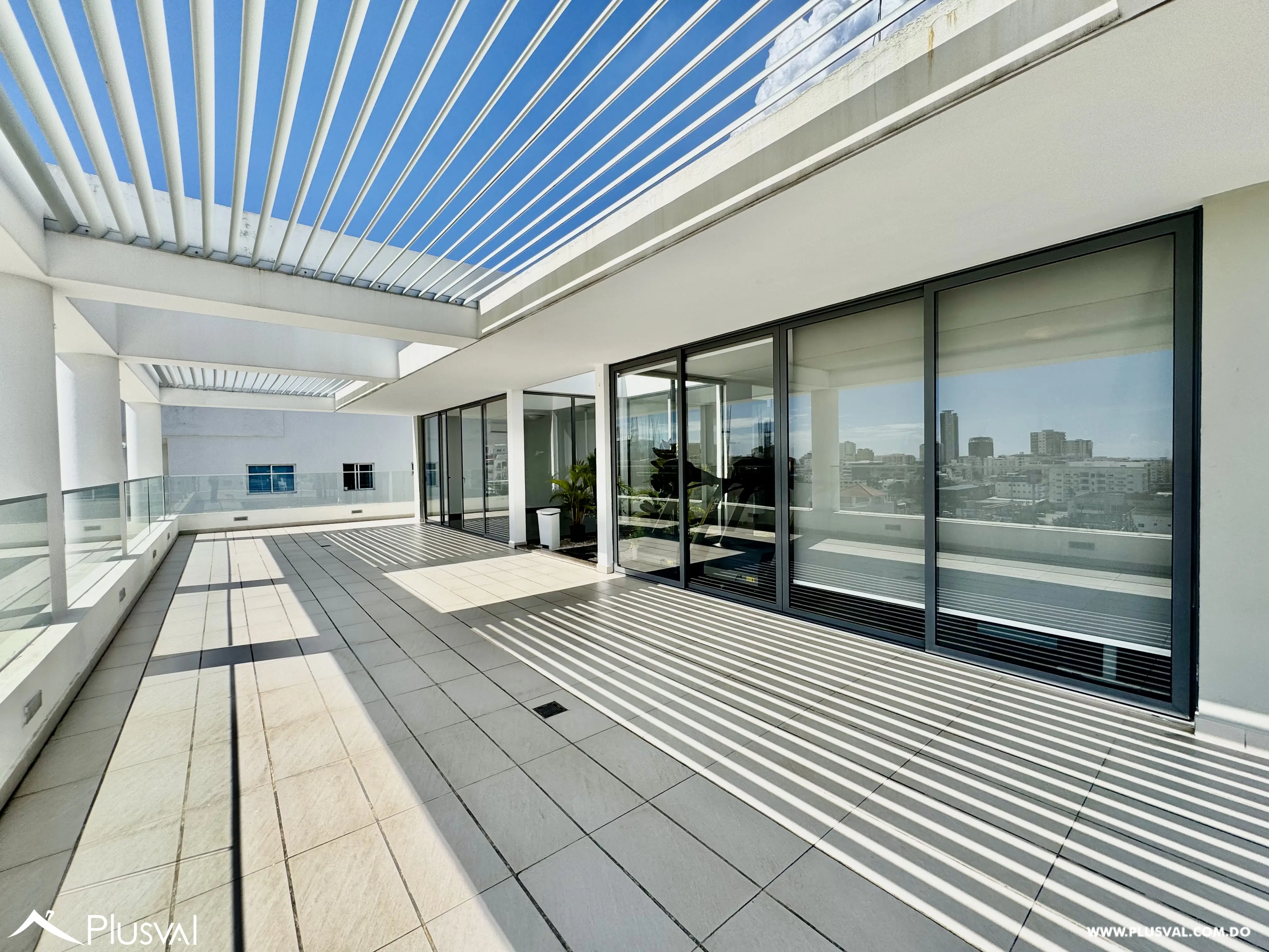 Vendo Hermoso Apartamento en Evaristo Morales 483532