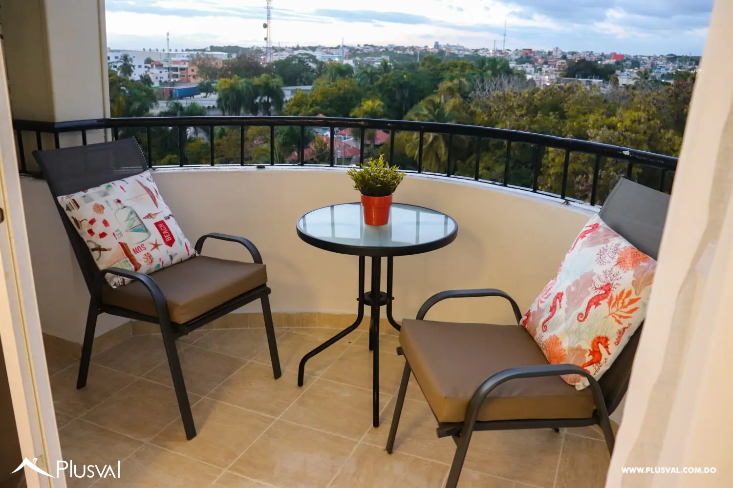 APARTAMENTO AMUEBLADO EN ALQUILER CON VISTA AL MAR 496117