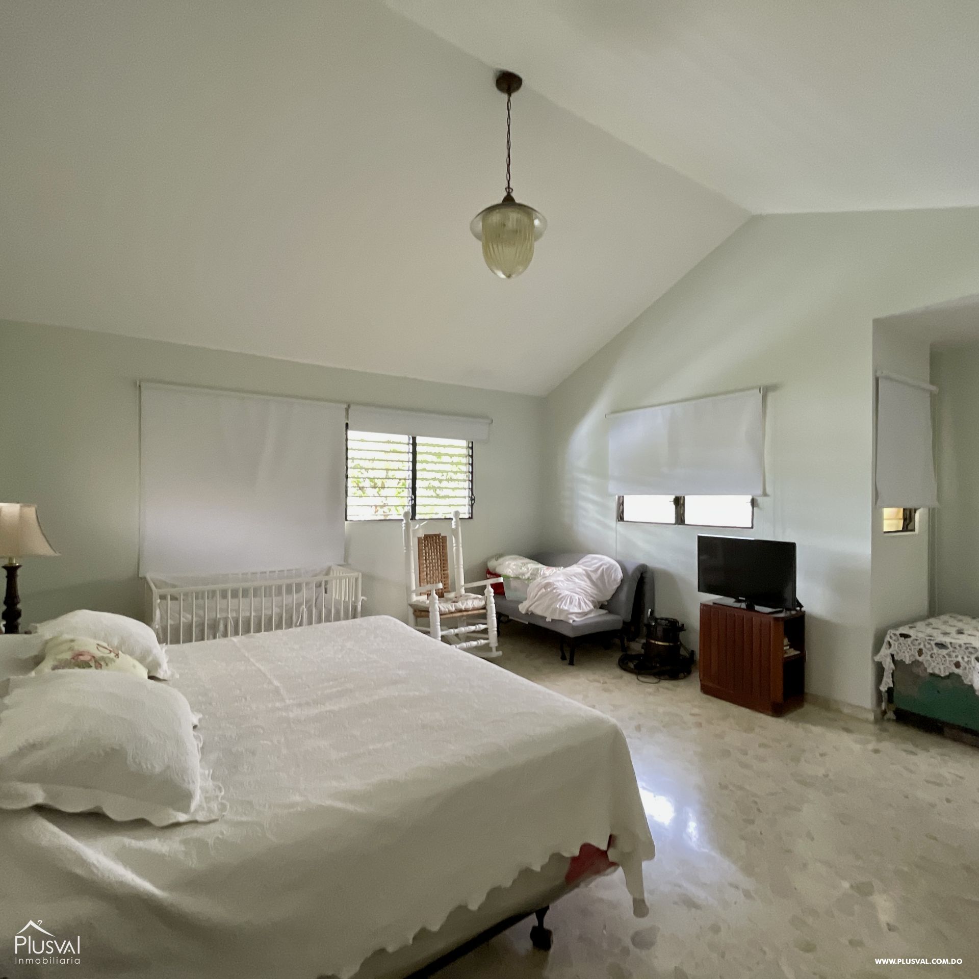 Casa en Venta en Los Ríos, Grandes Espacios, patio y Jardín 215371