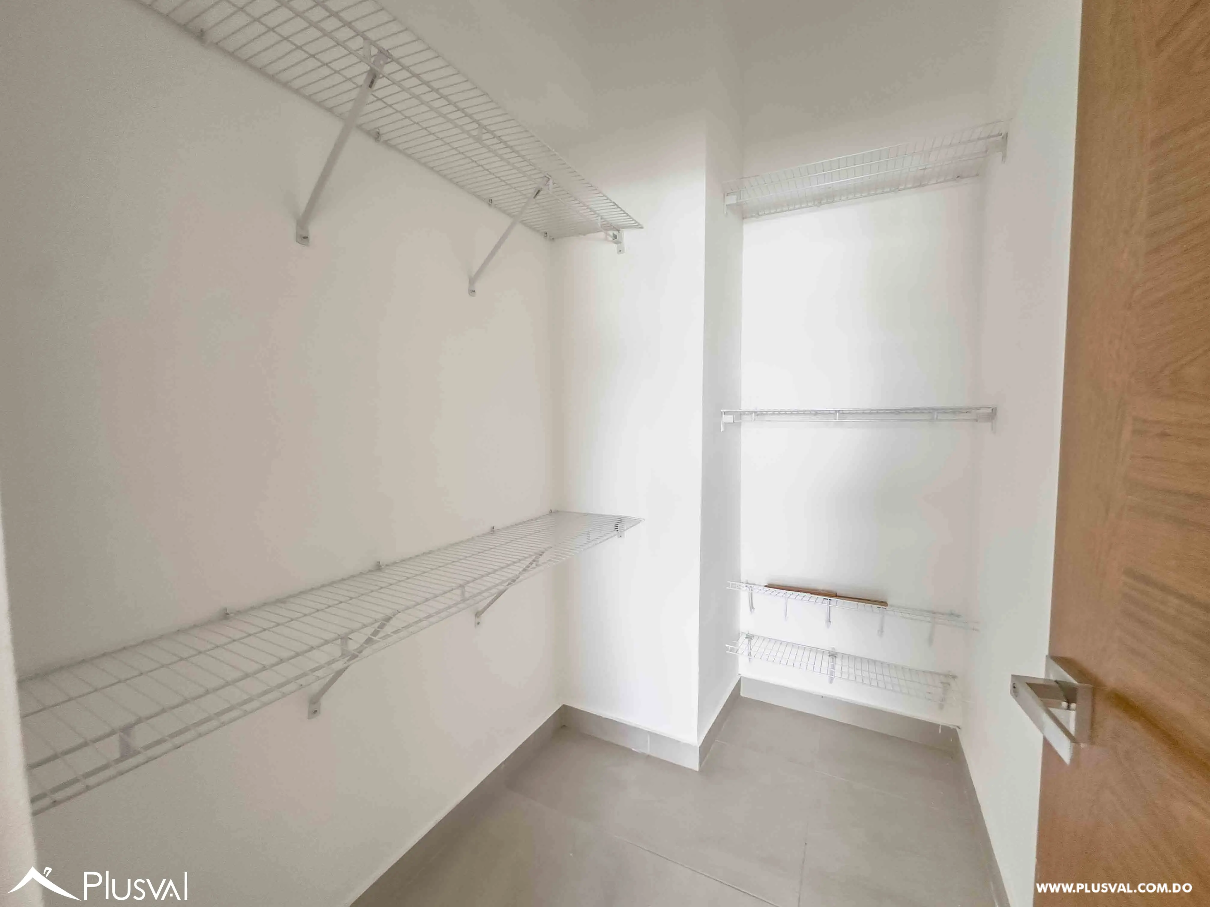 Alquiler Apartamento en Los Rios en Torre Moderna 514669