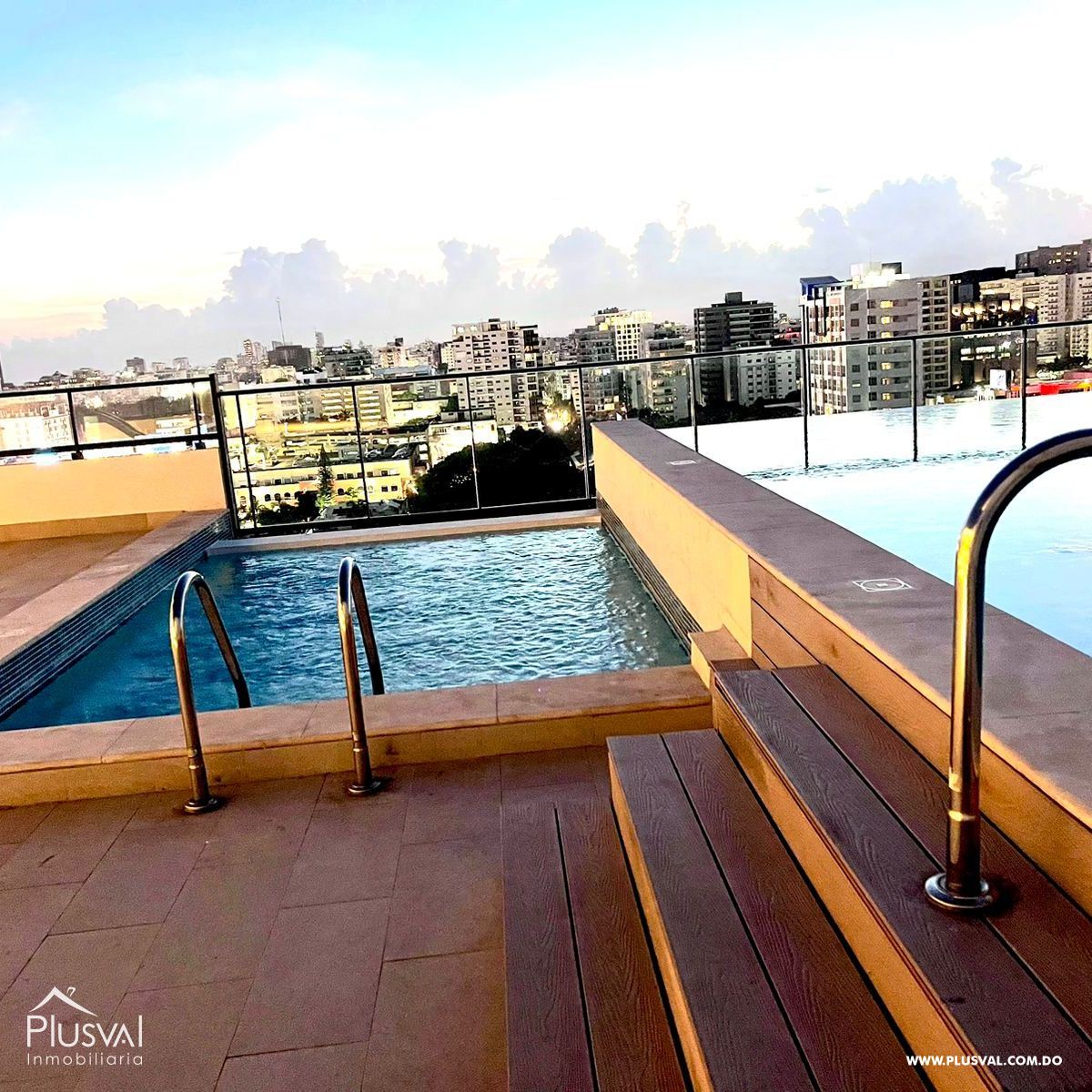Apartamento piso alto con LB completa 383125