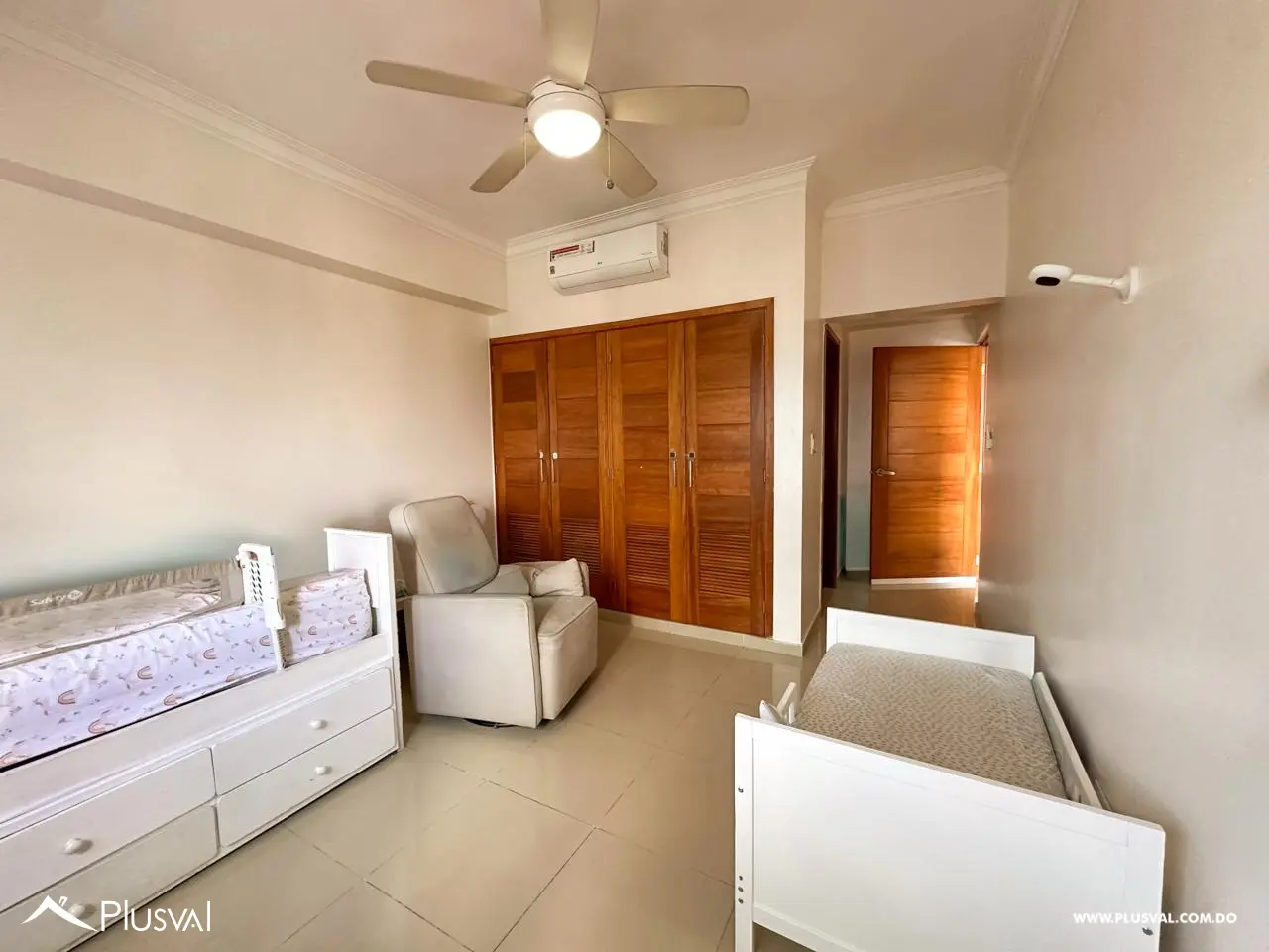 Apartamento en venta en Ens. Paraíso de 2 habitaciones + estudio 509475