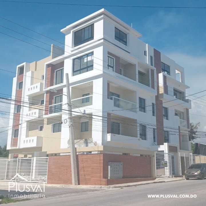 Apartamentos de 2 y 3 habitaciones a 5 minutos de la playa. 411077