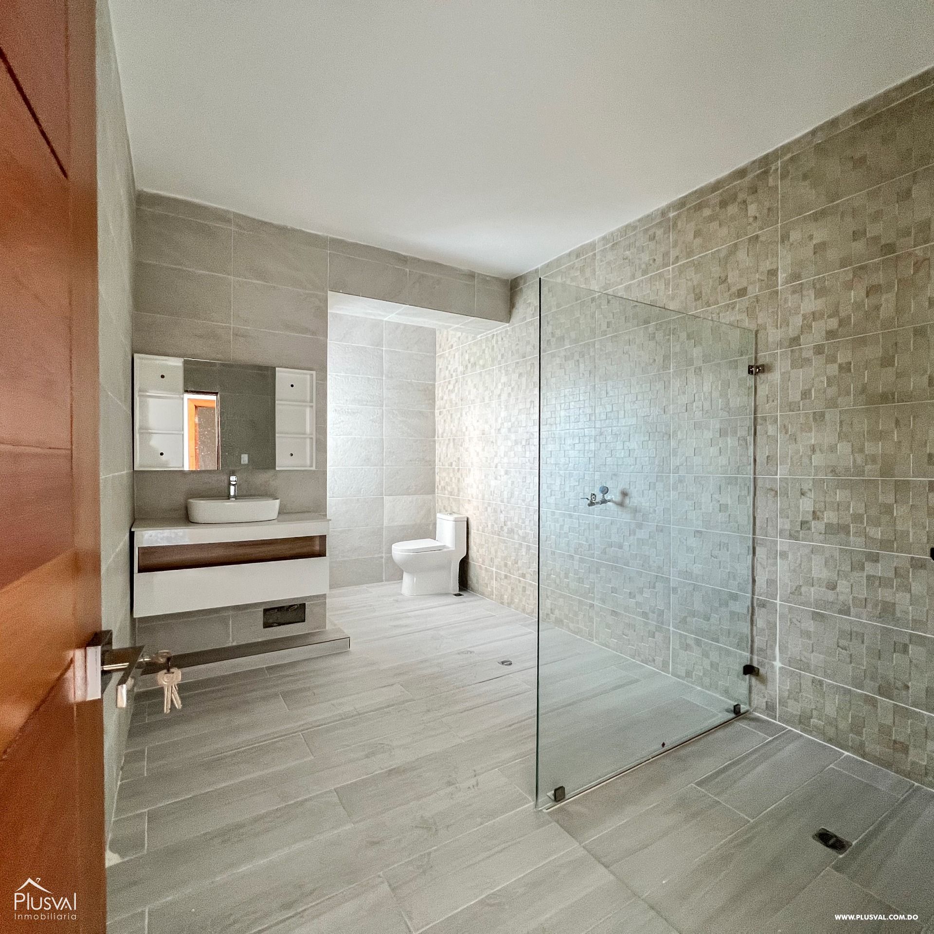Impresionante PentHouse de tres niveles a pasos del parque Mirador Sur, con ascensor interno. 435400