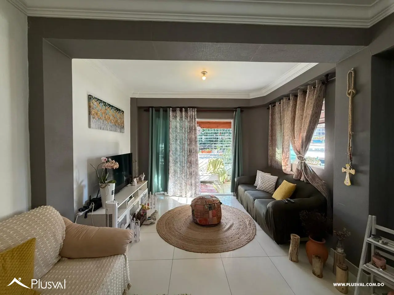 Apartamento en venta en Jardines del Sur en 2do nivel con Balcon /  terraza y a pasos de la av Independencia 507614