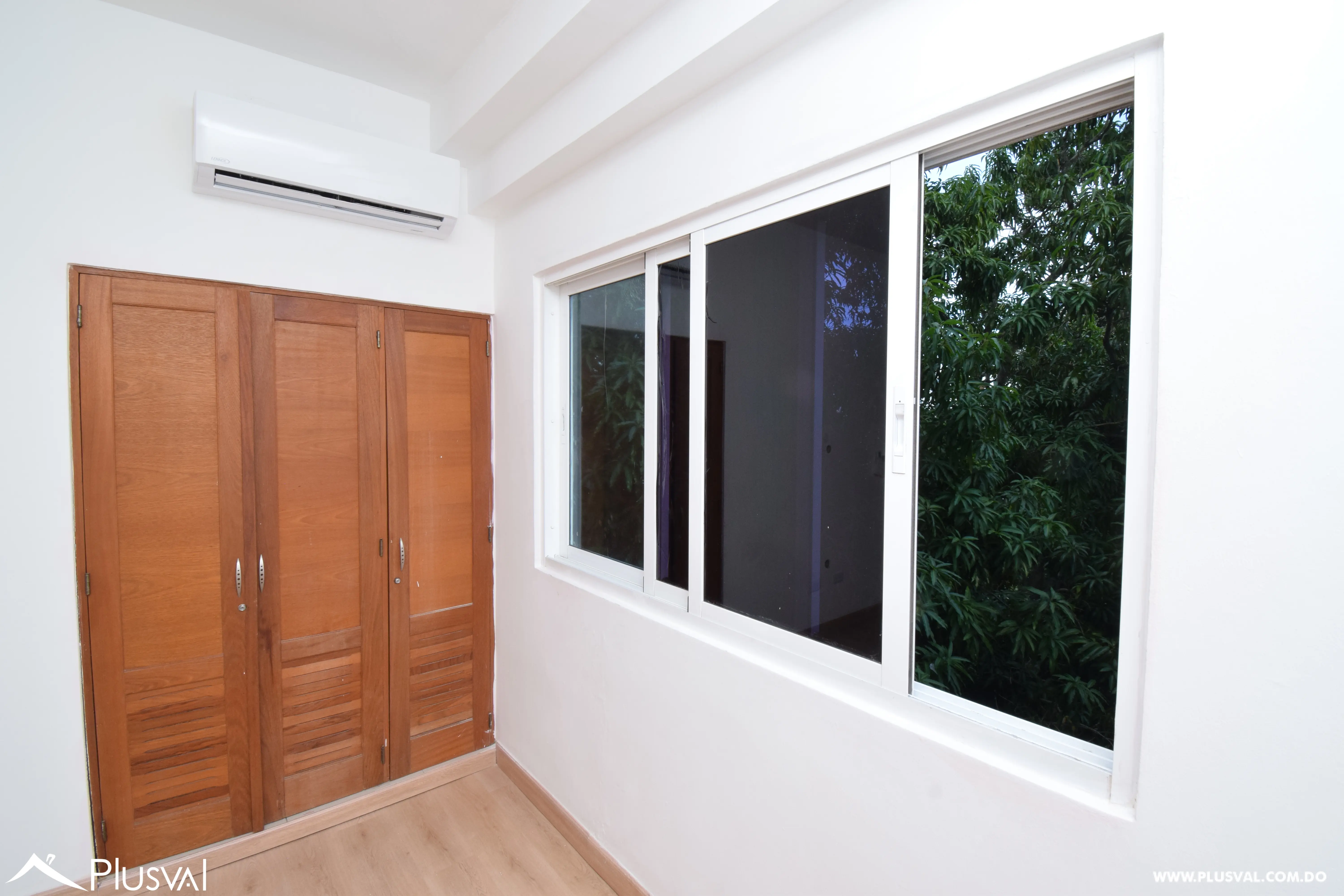 Apartamento en alquiler vacío con excelente ubicación. 468036