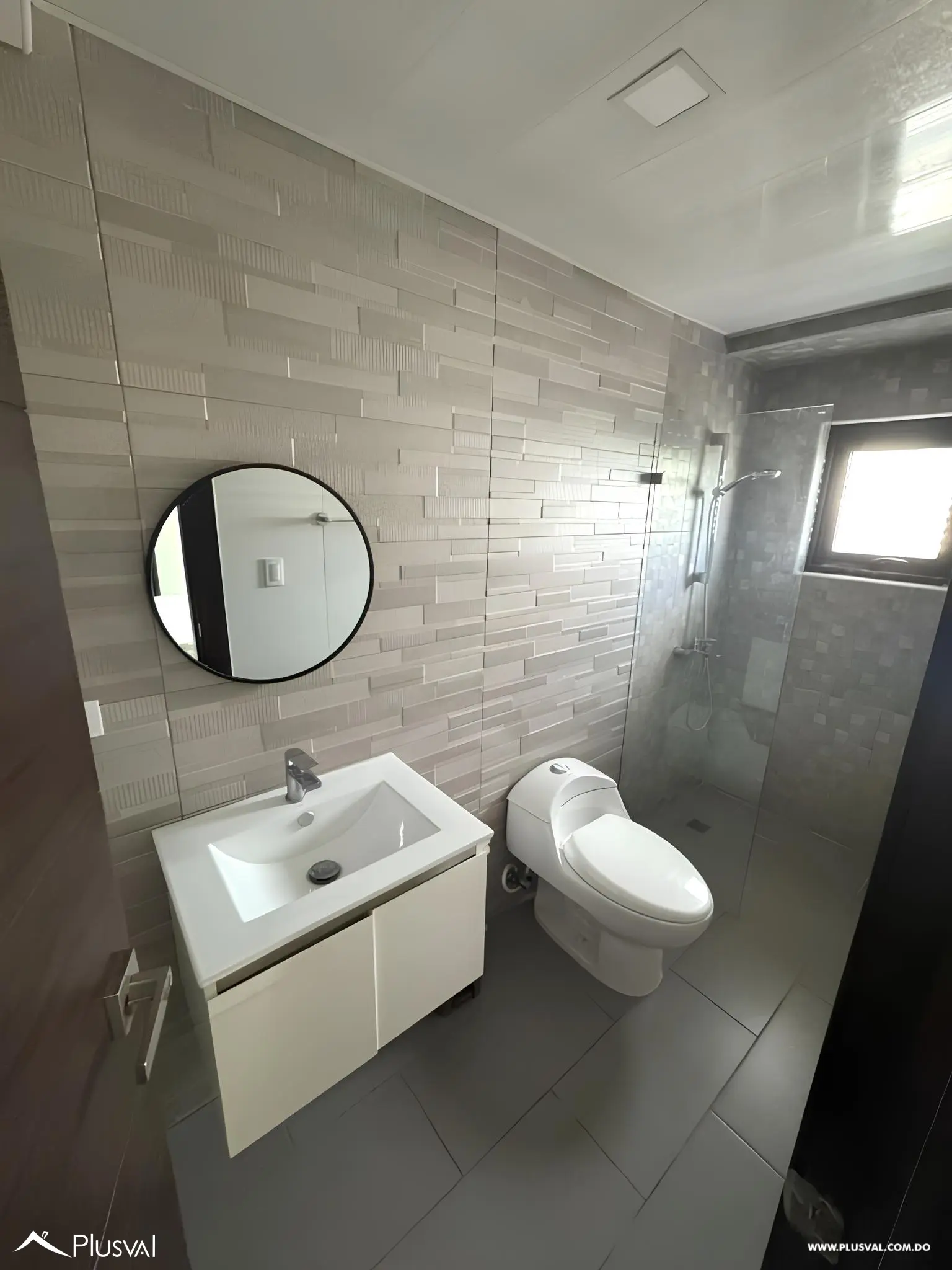 Alquiler apartamento amueblado 2 habitaciones en Ens. Piantini 491532