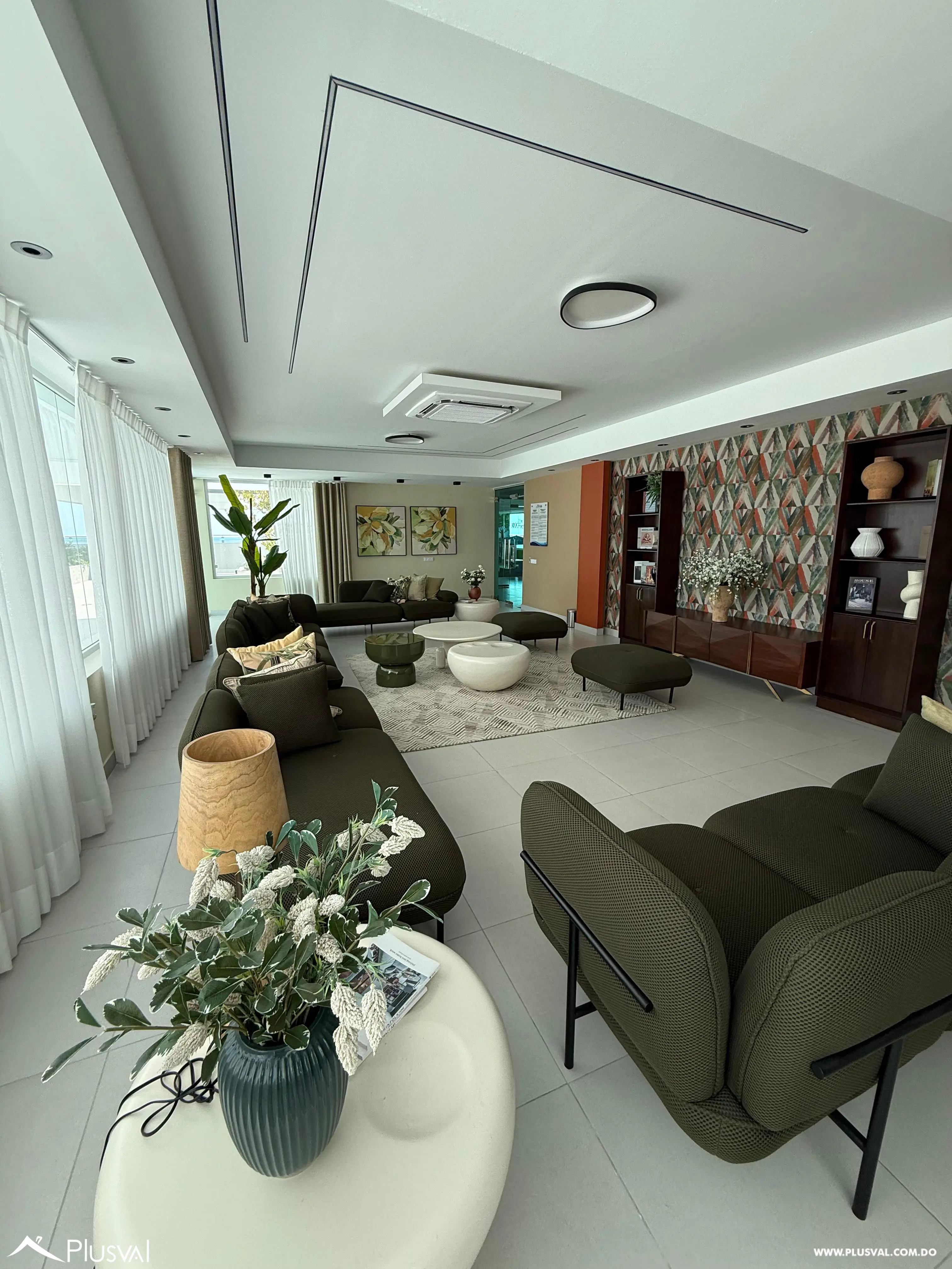 Apartamento en Alquiler con Espectacular Vista al Mar en Bella Vista 494799