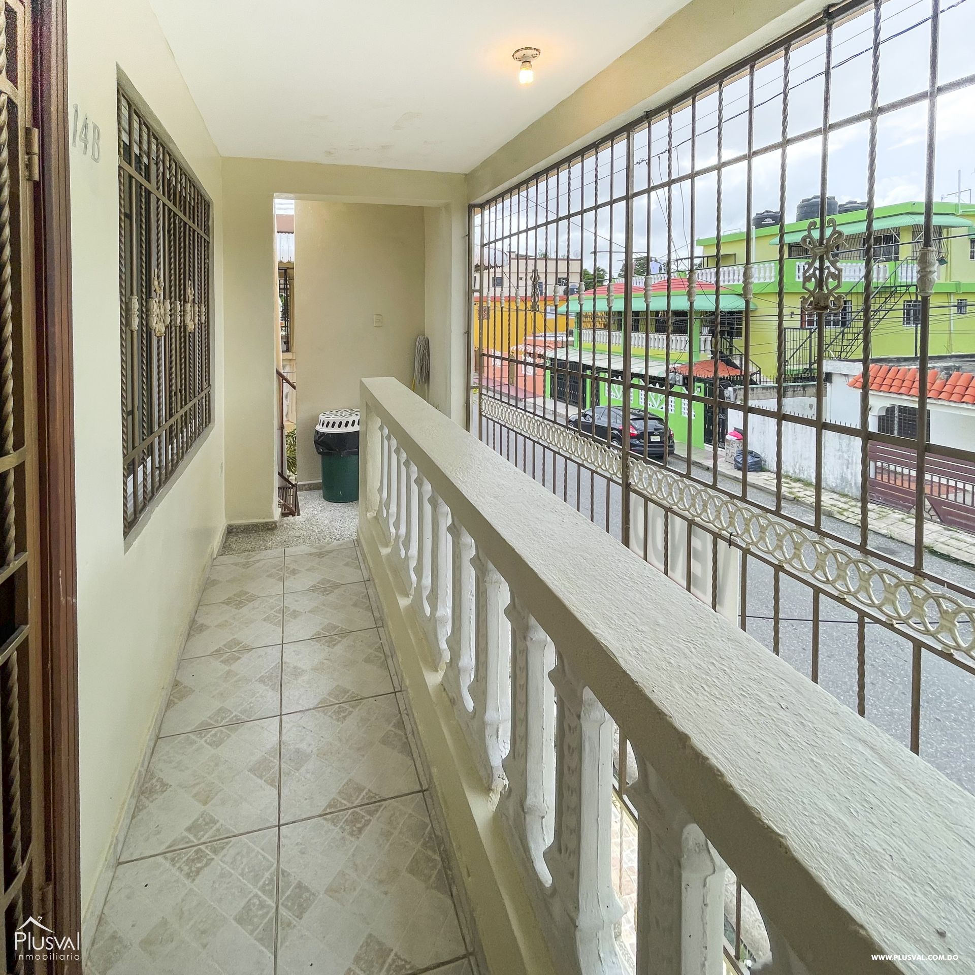 Edificio Residencial con 2 niveles 186446