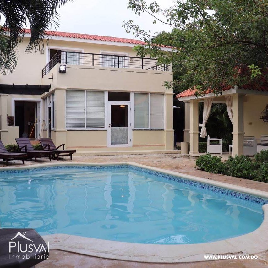 Villa en alquiler en Metro 312423