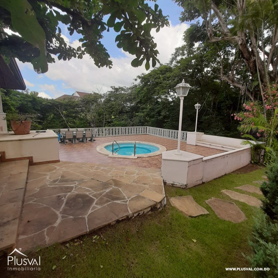 Casa con gran terreno en venta en Cuesta Hermosa I 379085