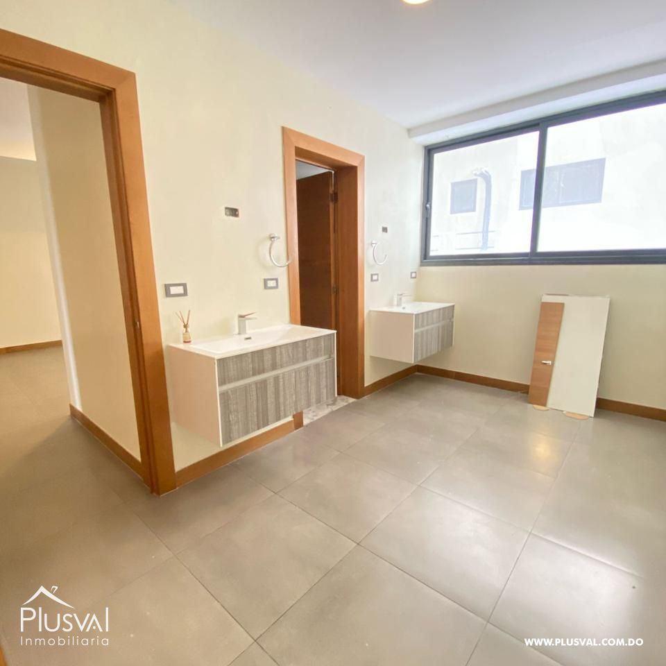 Amplio apartamento en Venta con Vista al mar y areas sociales 438806