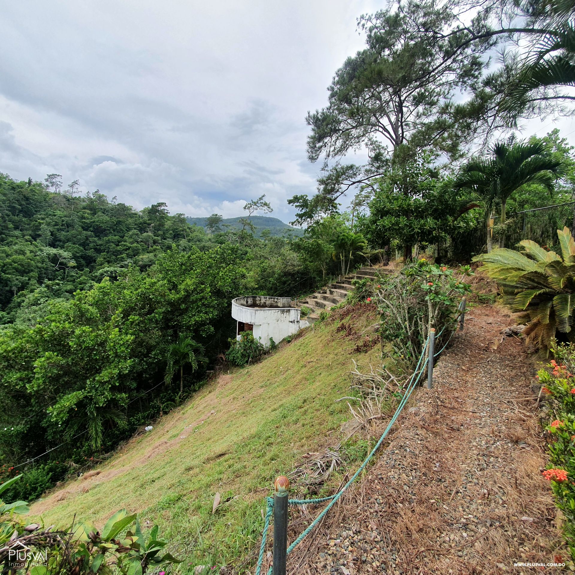 Solar de montaña en  Venta en La Vega con vista al valle 396238