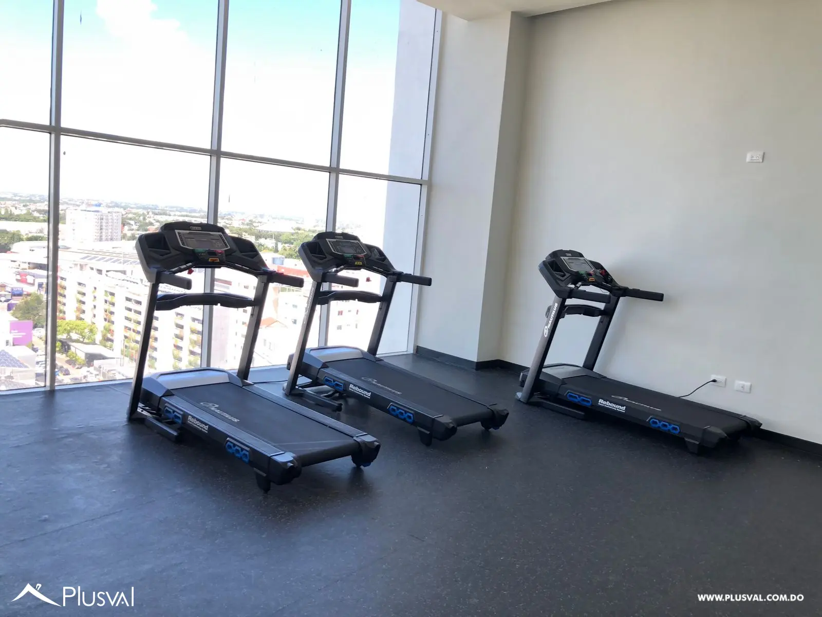 Apartamento amueblado a estrenar en alquiler en Serrallés 459602