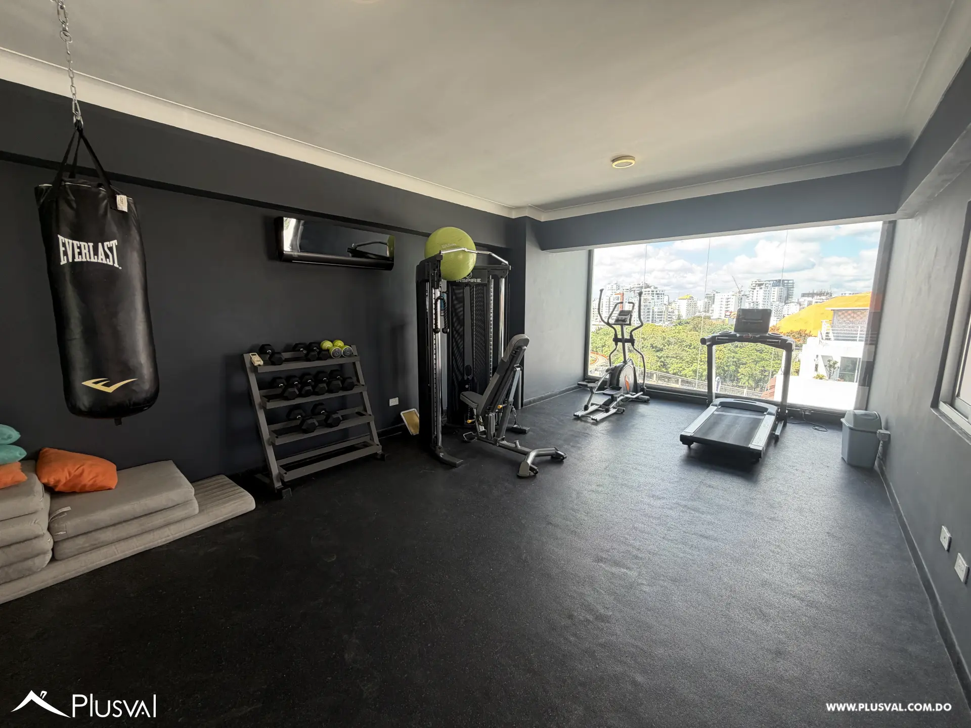 Apartamento en la Esperilla con terraza y una excelente distribución. 489624