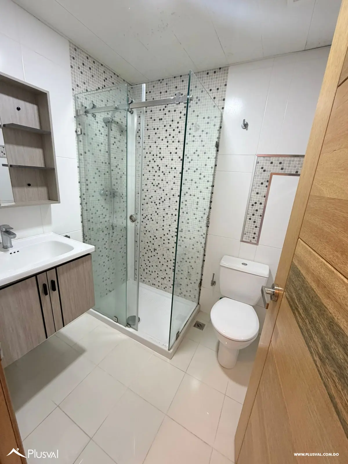 Espacioso apartamento en alquiler en Bella Vista 481875