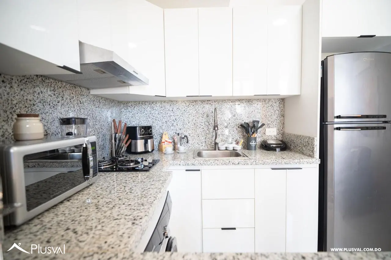 Apartamento en venta ubicado en Naco con áreas sociales. 527030