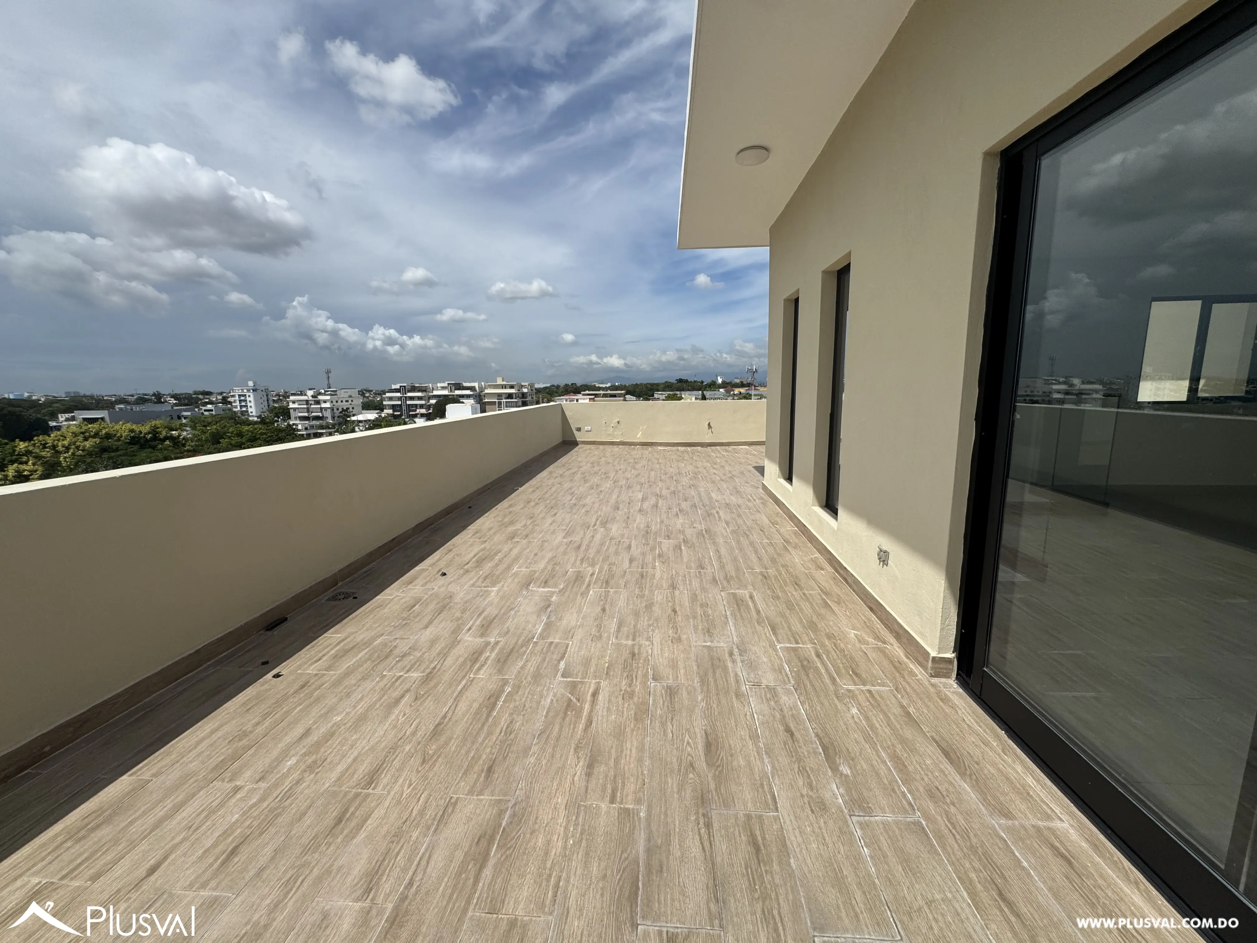 Amplio apartamento en venta en los prados 464714