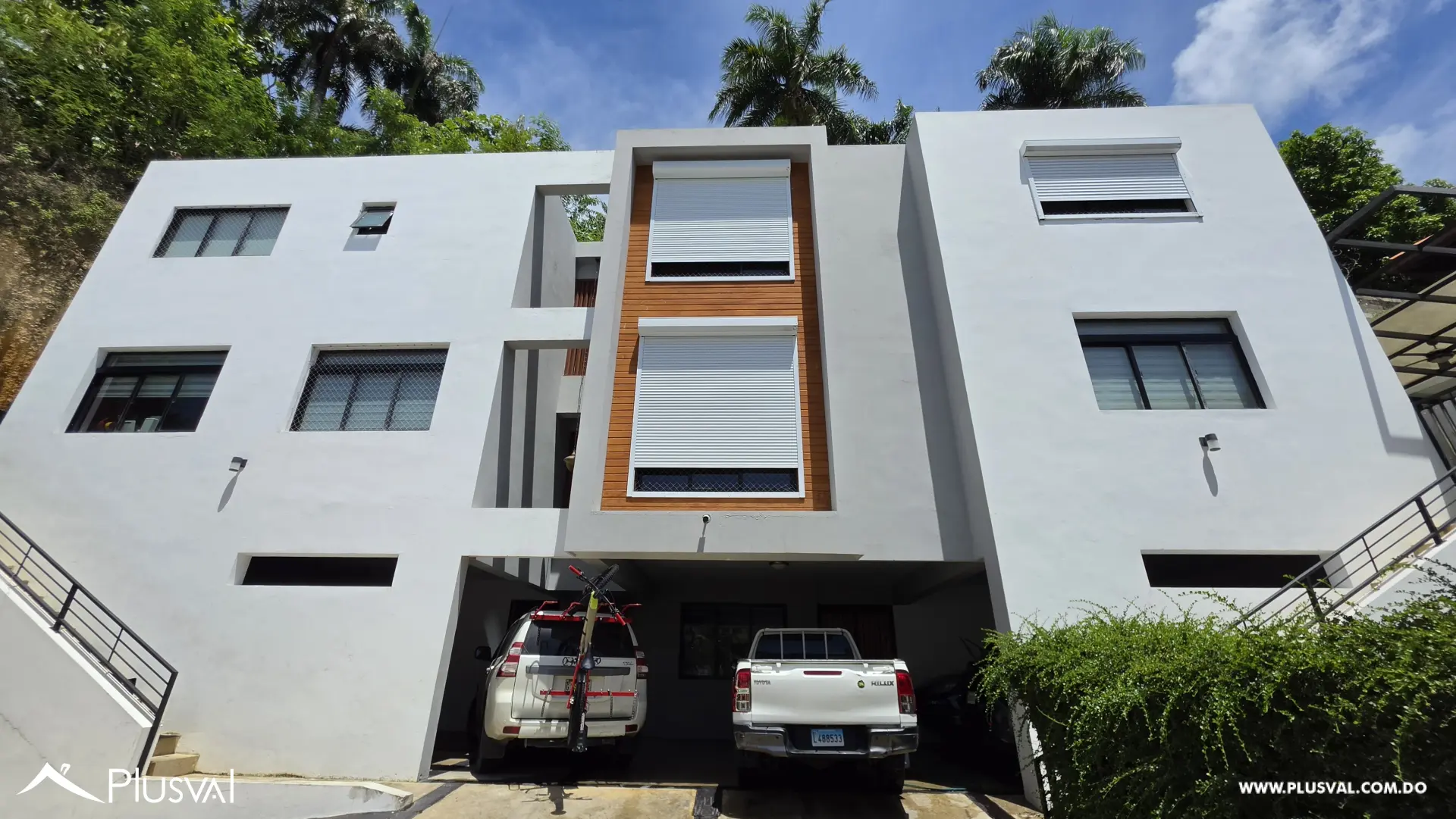 Casa en Venta en Altos de Arroyo Hondo III, Distrito Nacional 530139