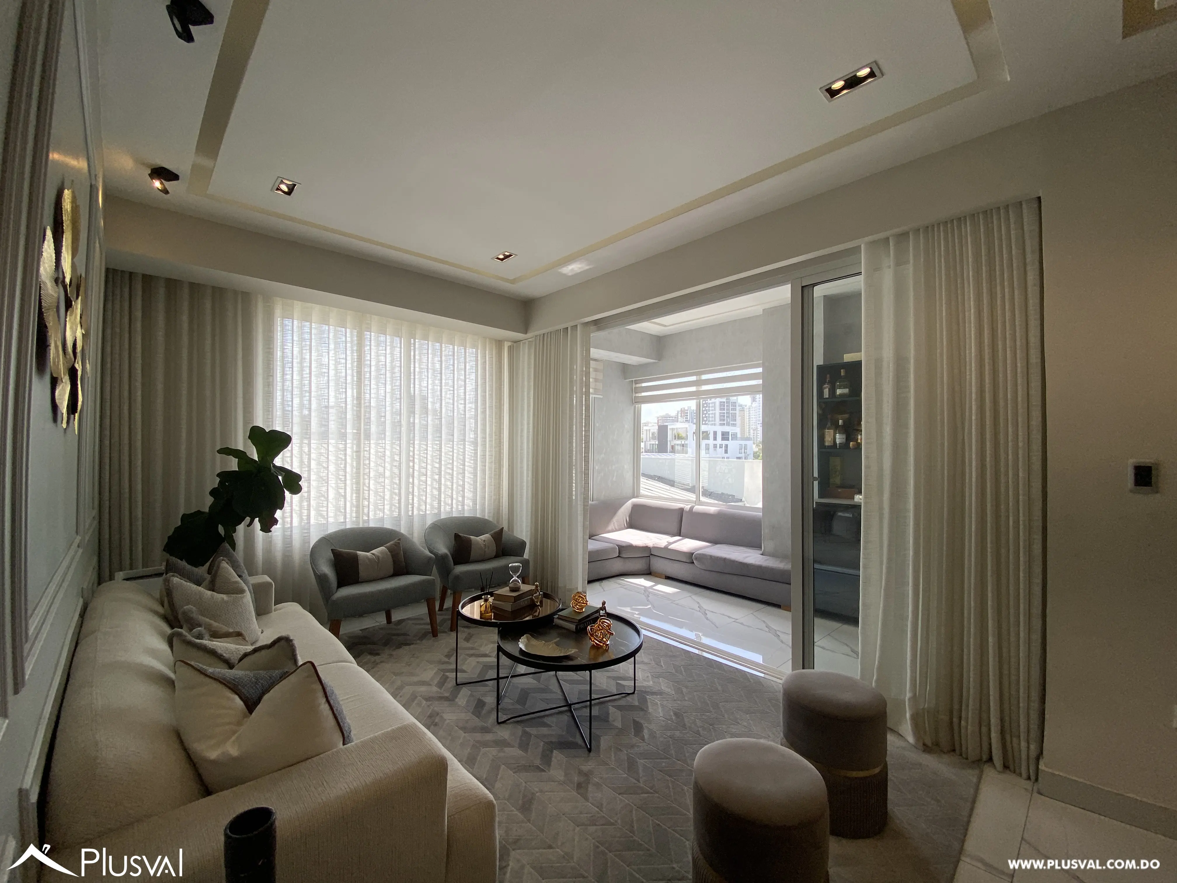 Apartamento de 3 habitaciones en venta en Urbanización Fernández con gimnasio y terraza común 460931