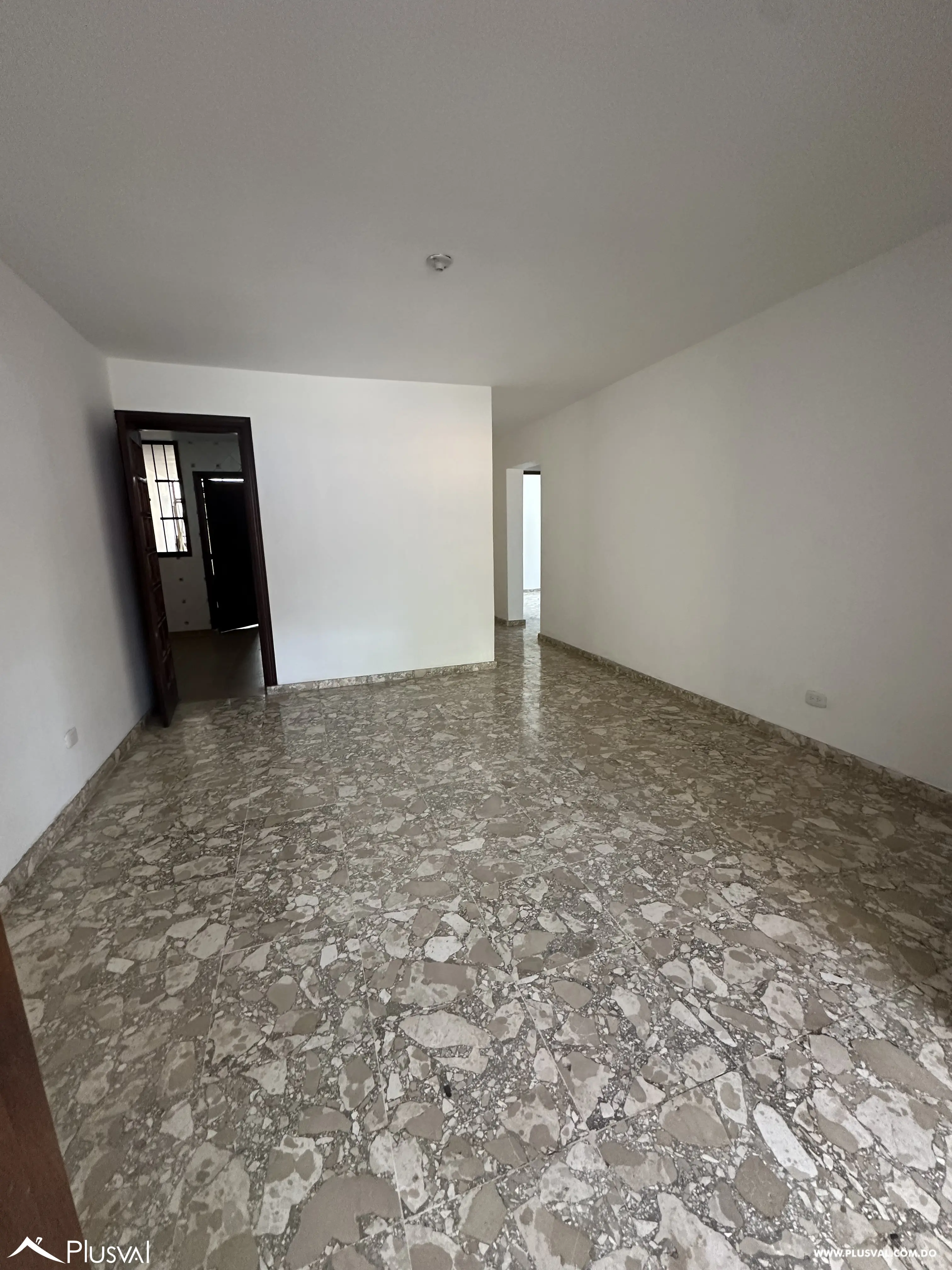 Apartamento primer nivel y sótano La Esperilla 462205