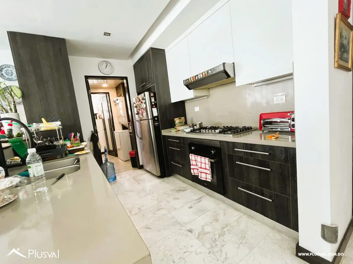 Apartamento de 3 habitaciones en venta en Serrallés 481849