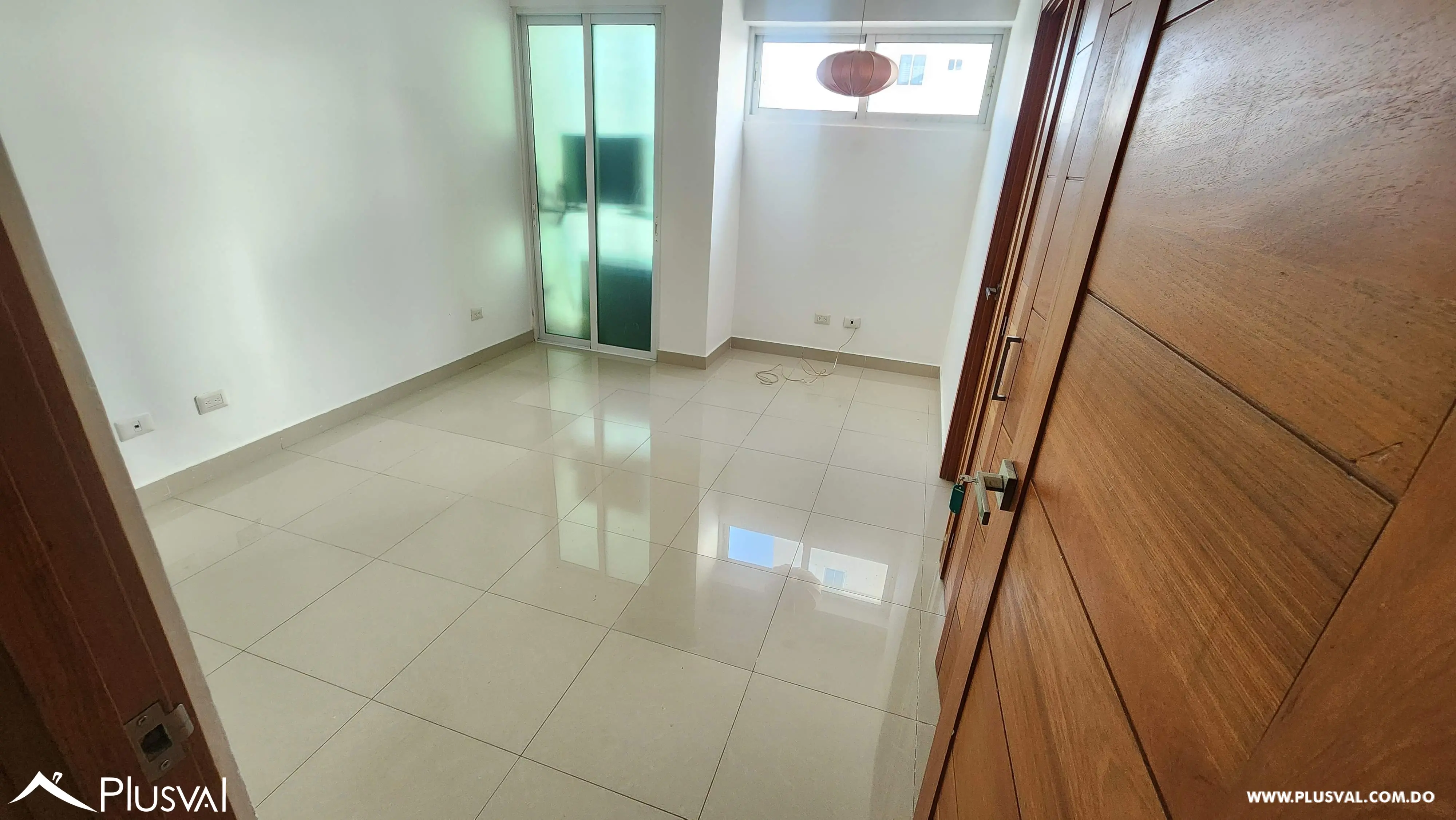 Apartamento en venta, de 3 habitaciones en el  Ens. Paraíso. 507119