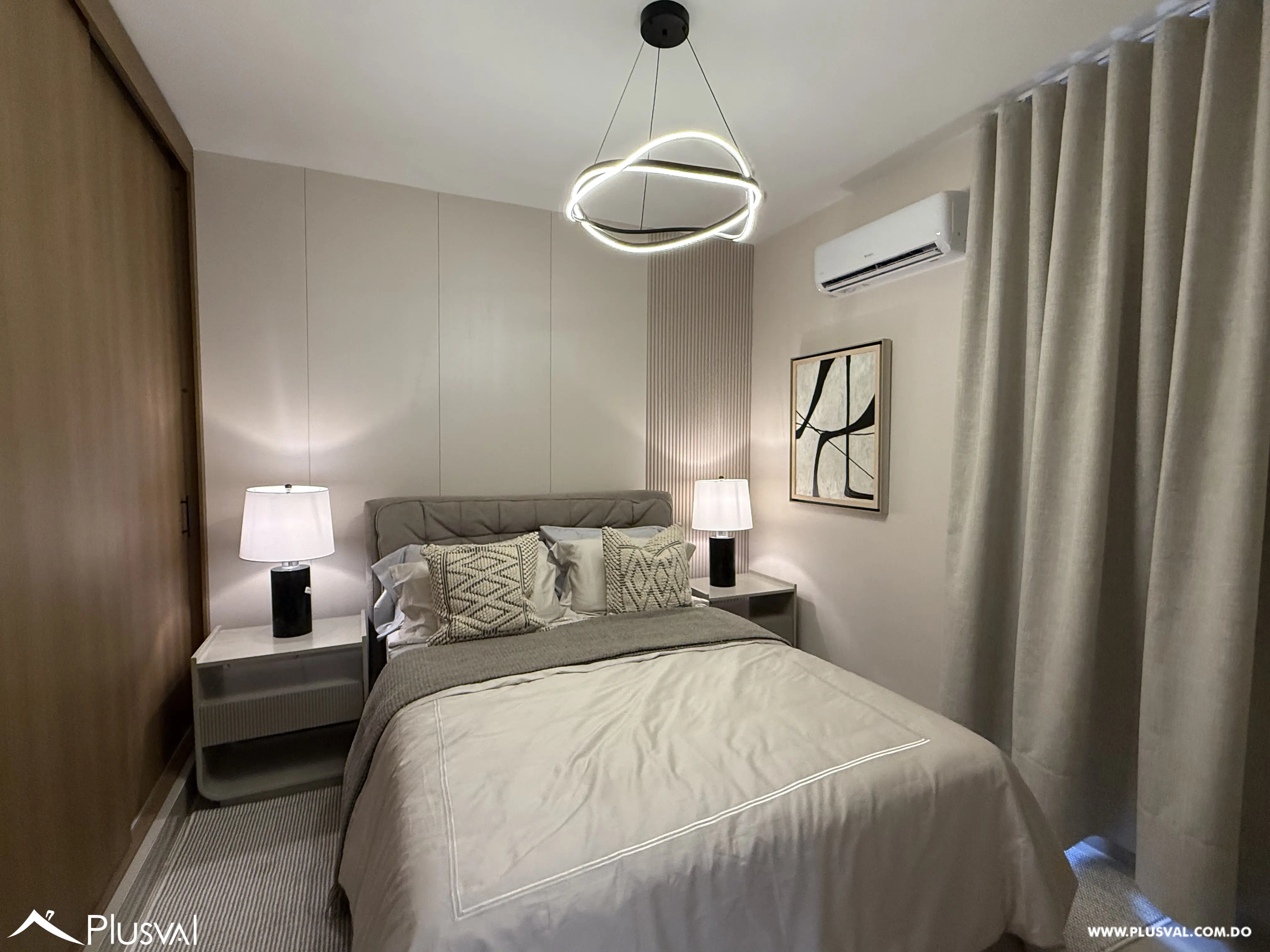 Nuevas Torres de apartamentos de 3 Habitaciones en Santiago 533760