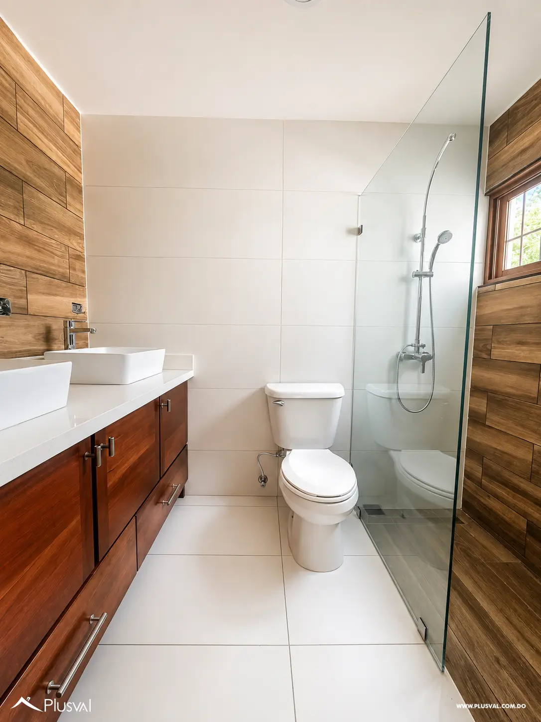 Casa en alquiler en Ensanche Paraíso | Uso residencial o comercial 520032
