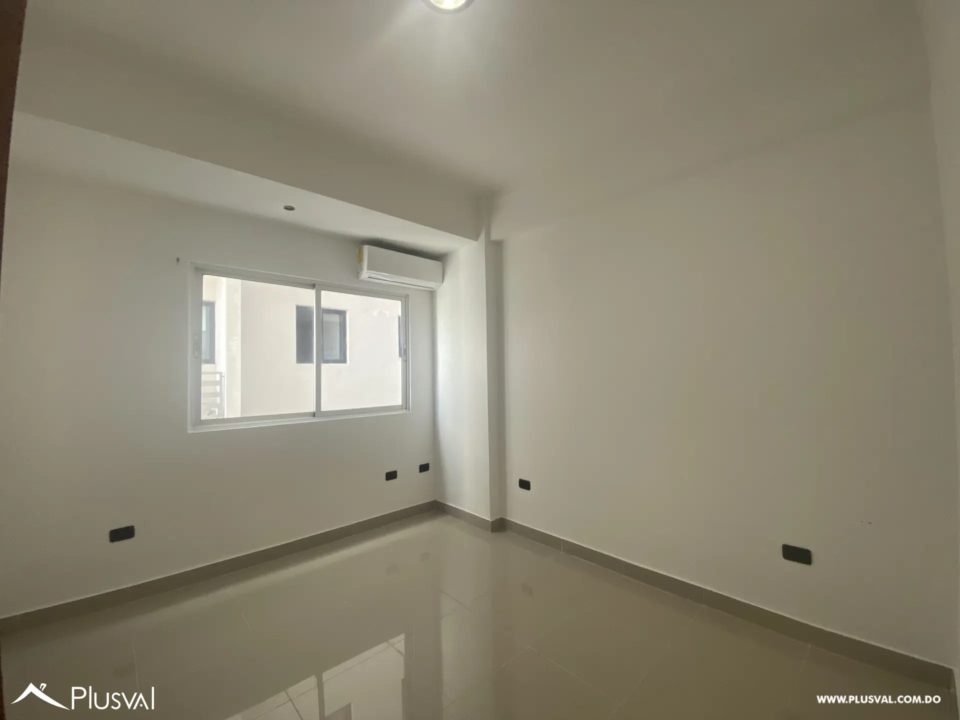 Alquilo Maravilloso y  Amplio  Apto en Bella Vista 453660