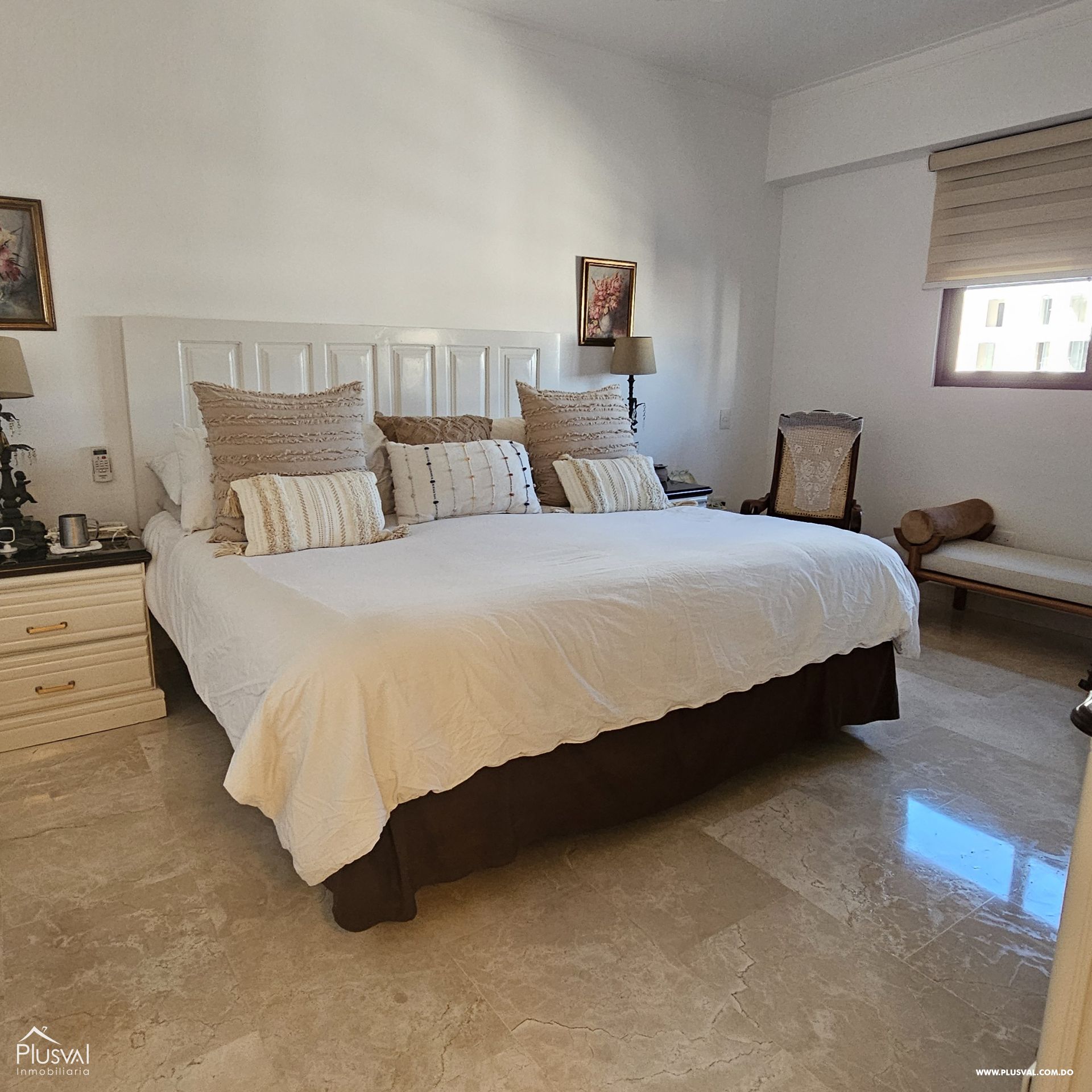 Apartamento de 3 habitaciones en Piantini 410401