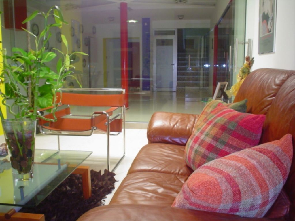 Edificio en venta, Evaristo Morales. 7955