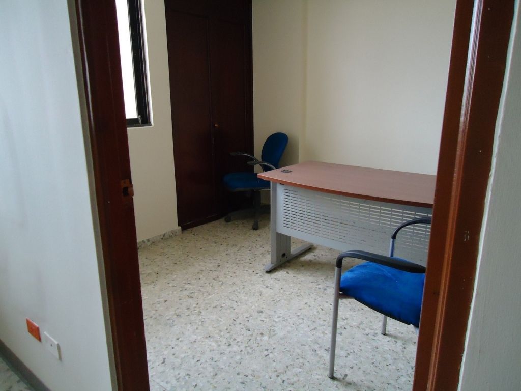 Local de oficina en alquiler, La Fe. 5914