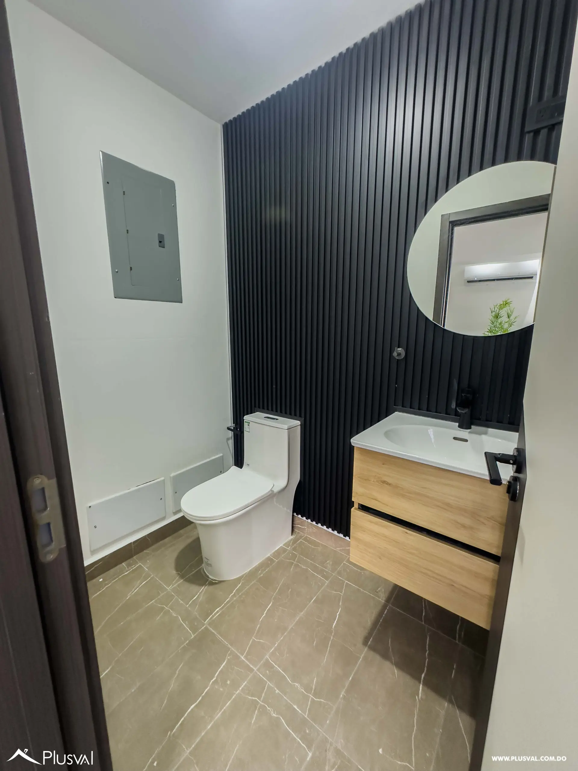 Apartamento en alquiler amueblado en El Vergel. 528427
