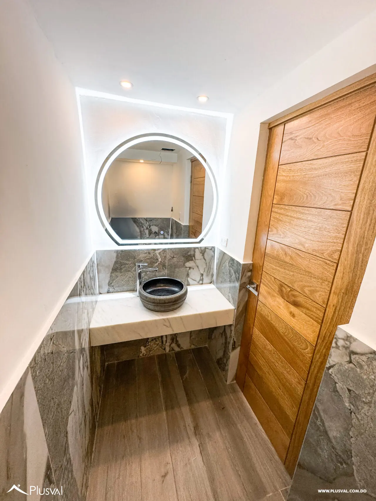 Proyecto de Apartamento en Venta en Bella Vista 457037